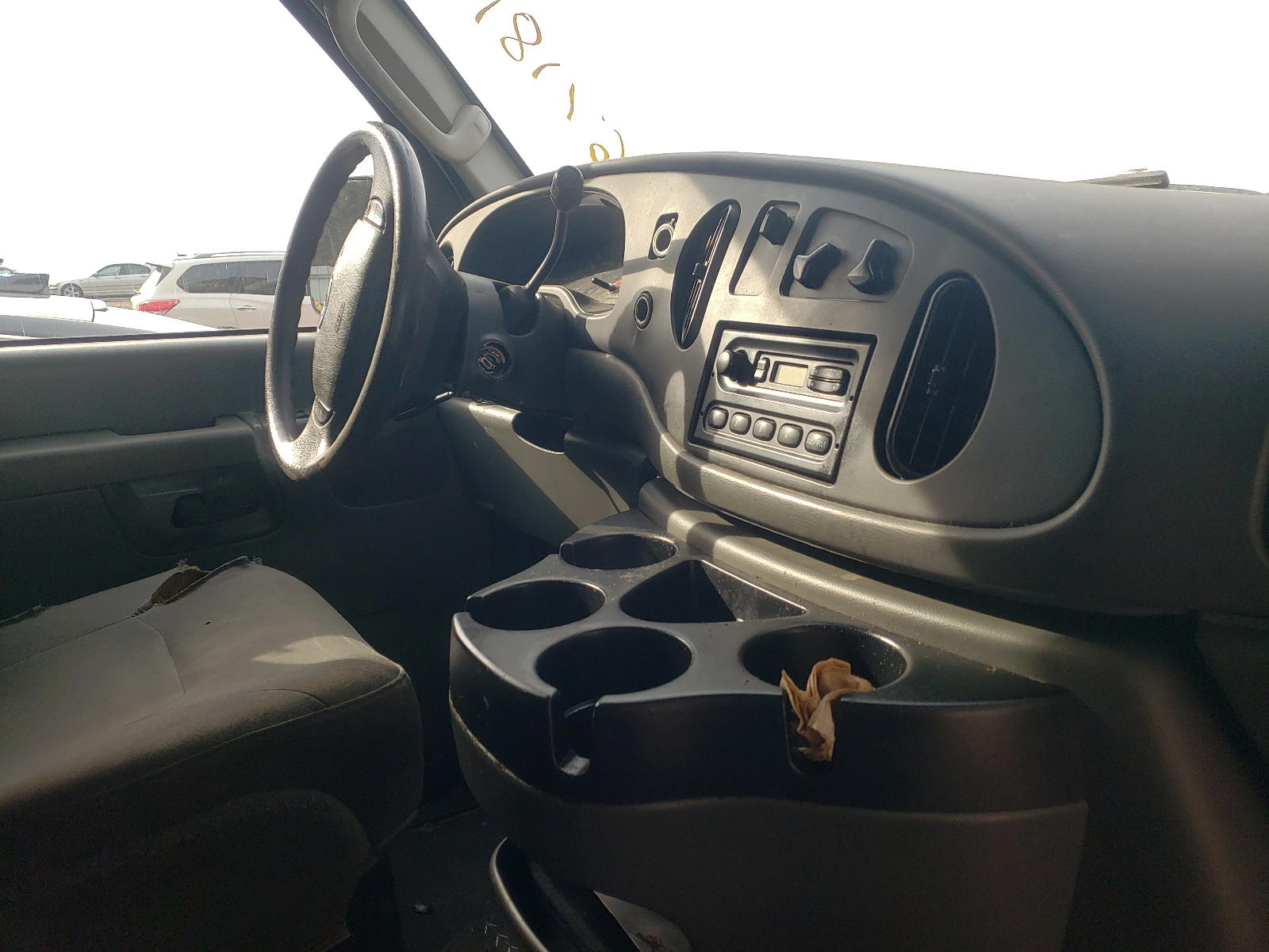 Photo 9 from auction – 2008 FORD ECONOLINE with VIN 1FTNS24W88DA19331