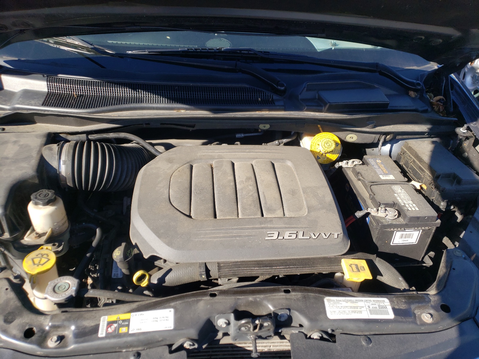 Photo 7 from auction – 2014 CHRYSLER TOWN & COU with VIN 2C4RC1CG9ER277224