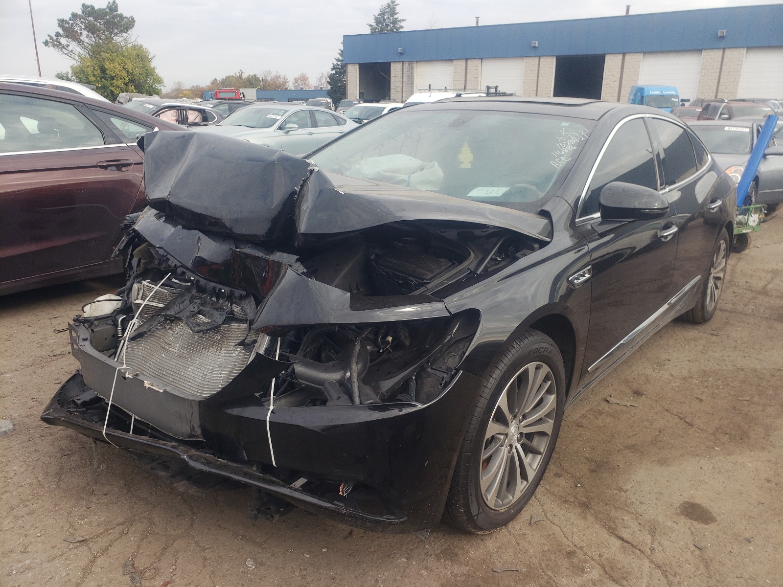 Photo 2 from auction – 2018 BUICK LACROSSE E with VIN 1G4ZP5SS4JU116886