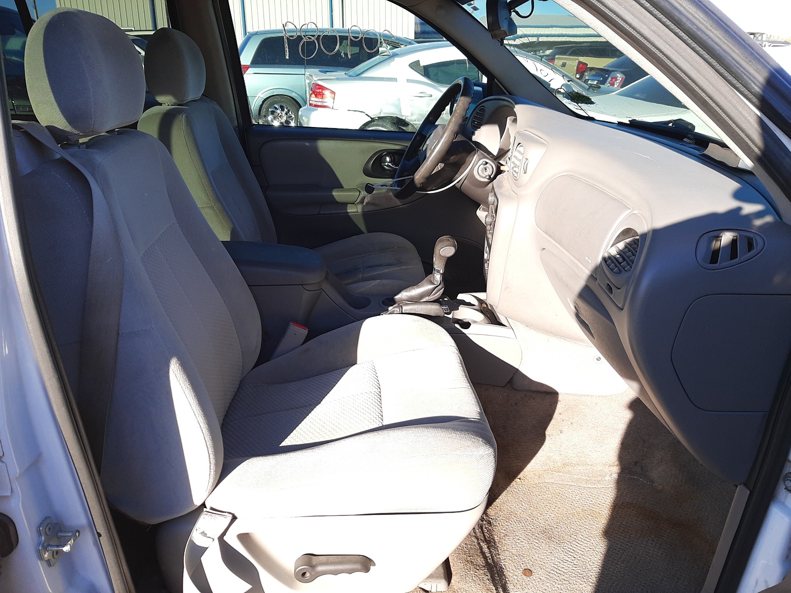 Photo 5 from auction – 2008 CHEVROLET TRAILBLAZE with VIN 1GNDT13S382120684