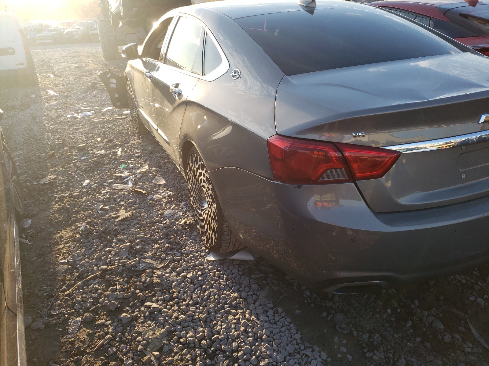 Photo 3 from auction – 2017 CHEVROLET IMPALA PRE with VIN 1G1145S31HU195634