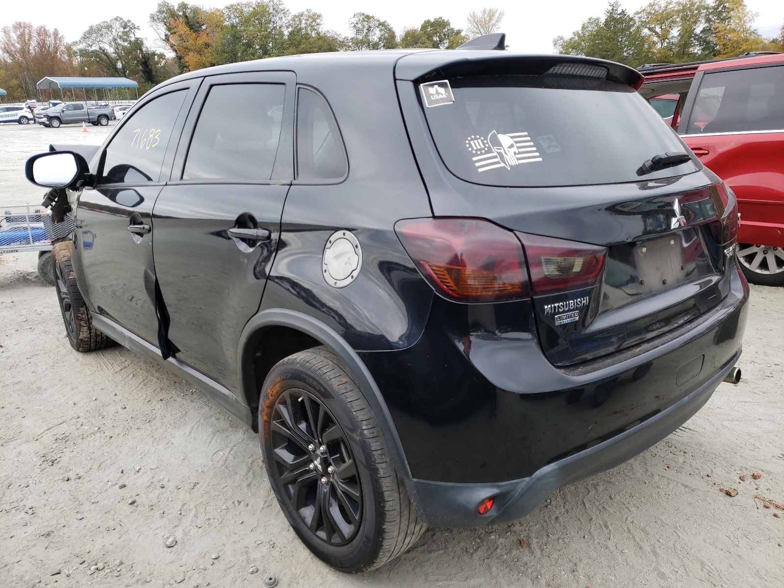 Photo 3 from auction – 2017 MITSUBISHI OUTLANDER with VIN JA4AP3AU4HZ032678
