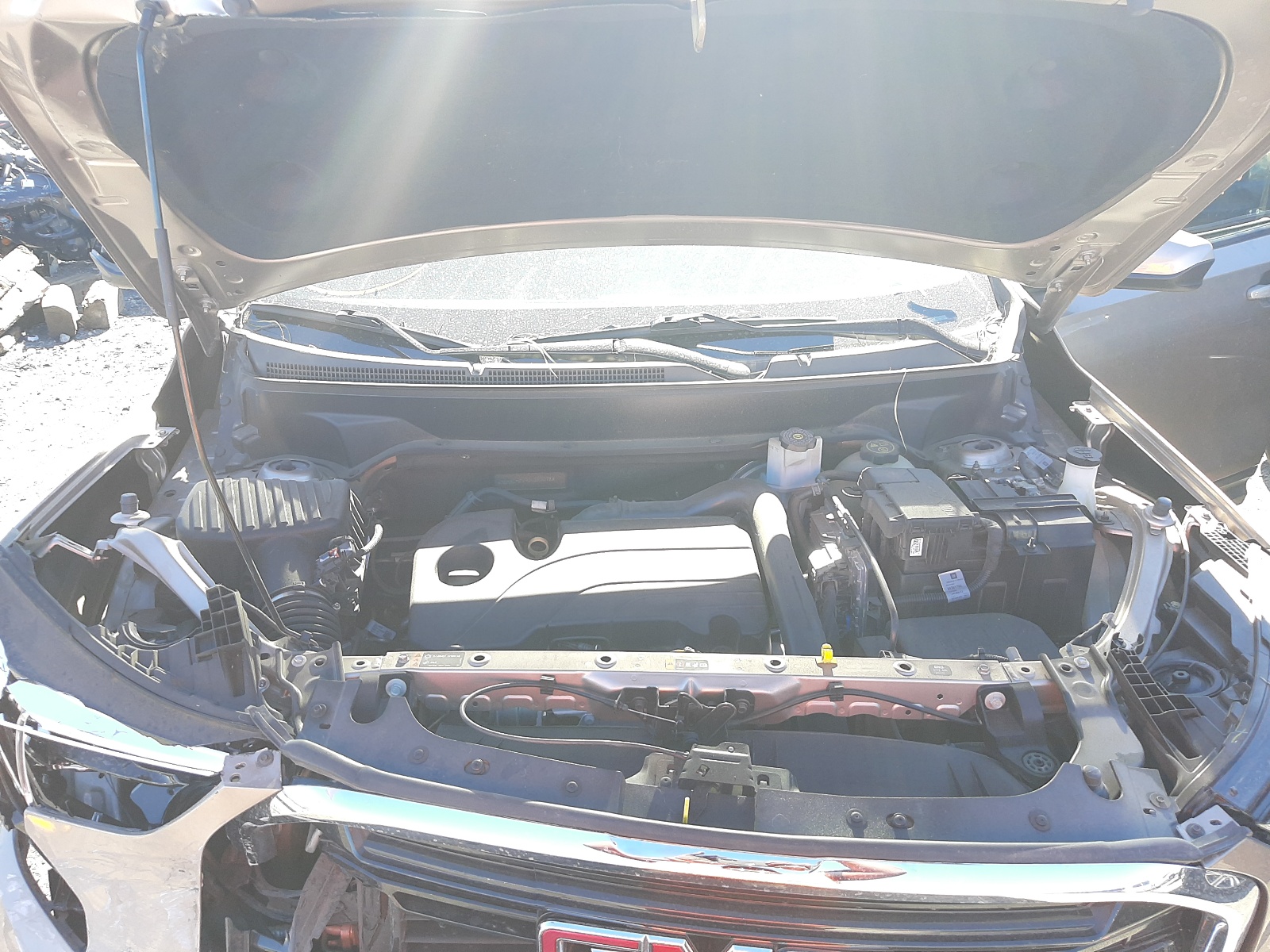 Photo 7 from auction – 2018 GMC TERRAIN SL with VIN 3GKALMEV9JL280078