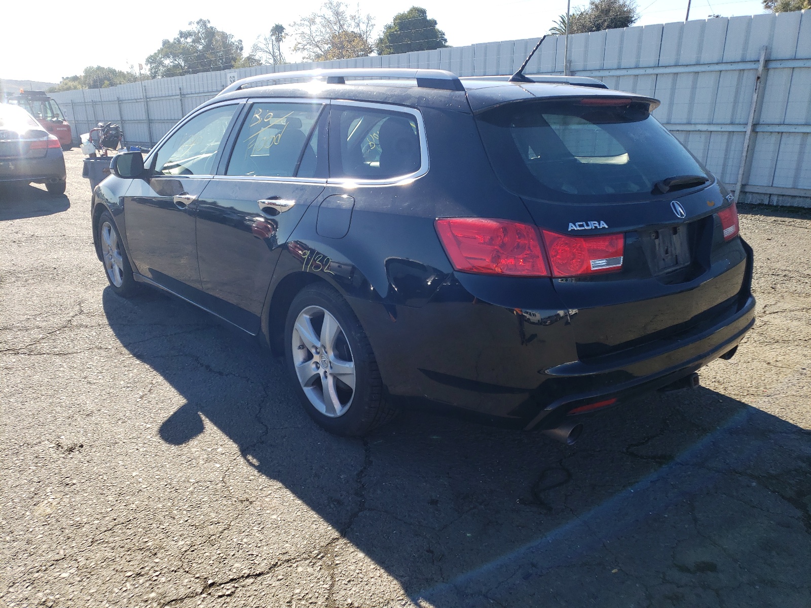 Photo 3 from auction – 2012 ACURA TSX with VIN JH4CW2H5XCC001617