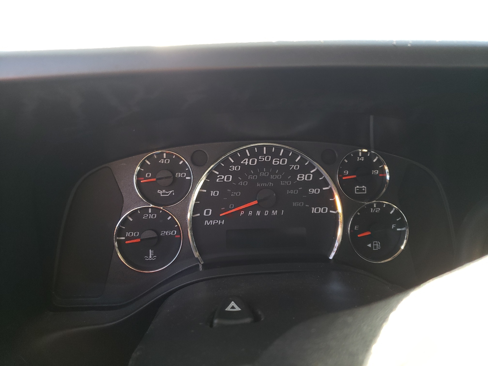 Photo 8 from auction – 2014 GMC SAVANA G25 with VIN 1GTW7FCA0E1906356