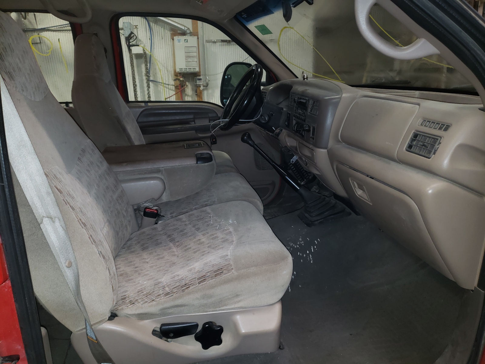 Photo 5 from auction – 1999 FORD F250 SUPER with VIN 1FTNW21F6XEC57079