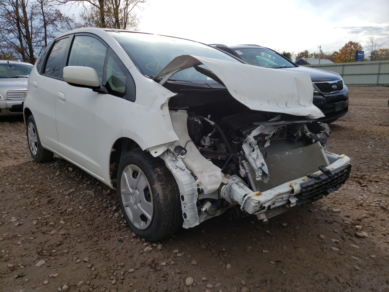 HONDA FIT 2013 with VIN JHMGE8H31DC079324 - Photo from auction
