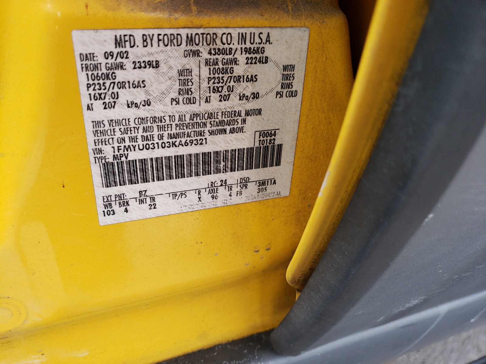 Photo 10 from auction – 2003 FORD ESCAPE XLT with VIN 1FMYU03103KA69321
