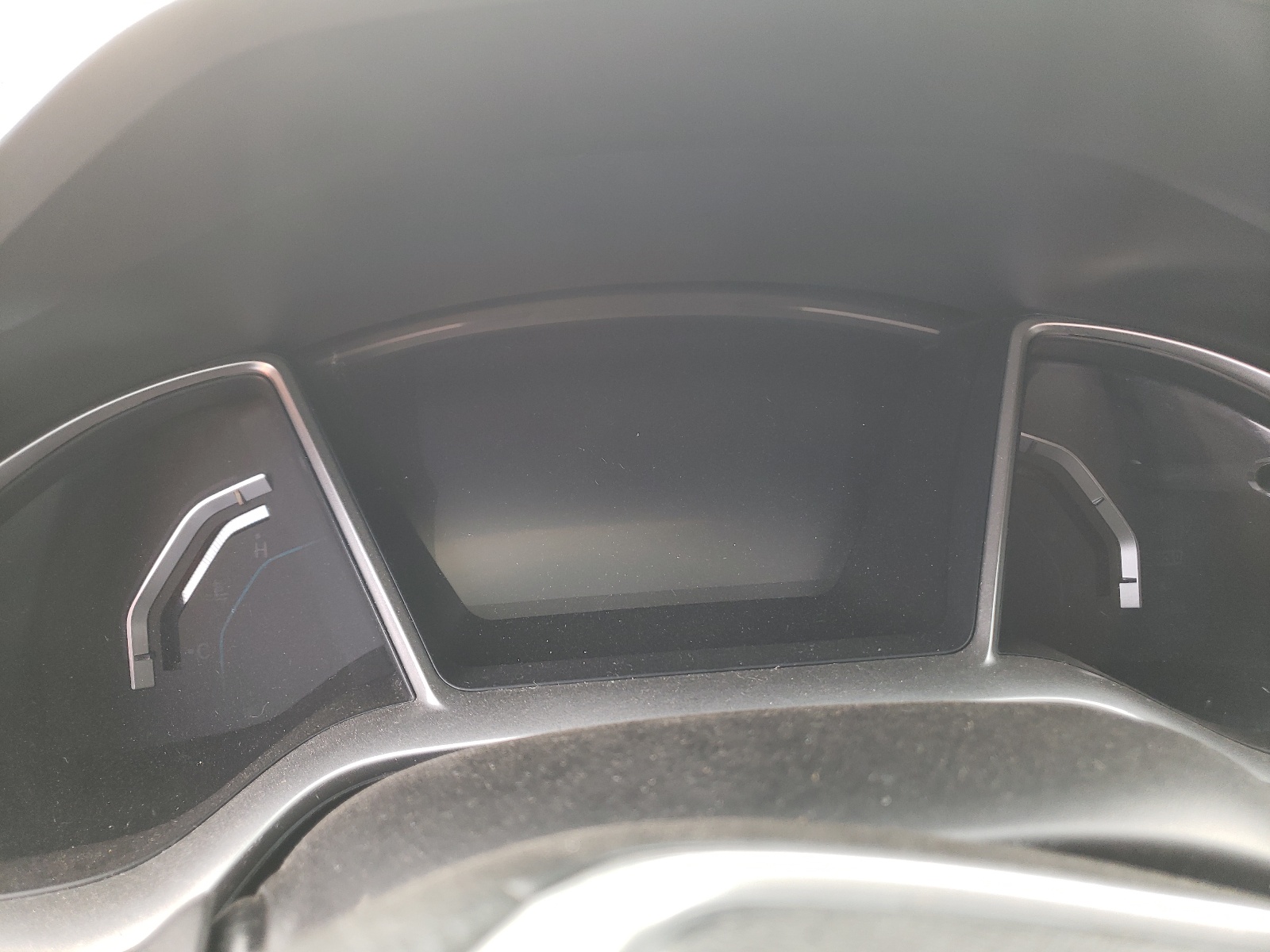 Photo 8 from auction – 2018 HONDA CIVIC EX with VIN 2HGFC2F70JH603501