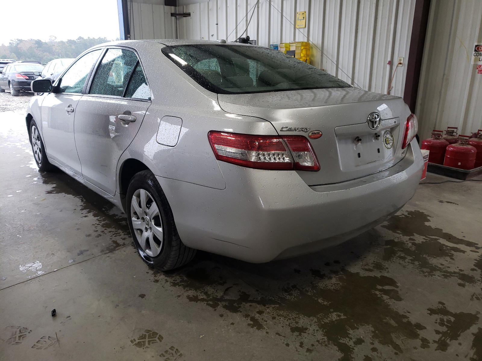 Photo 3 from auction – 2011 TOYOTA CAMRY BASE with VIN 4T1BF3EK2BU665086