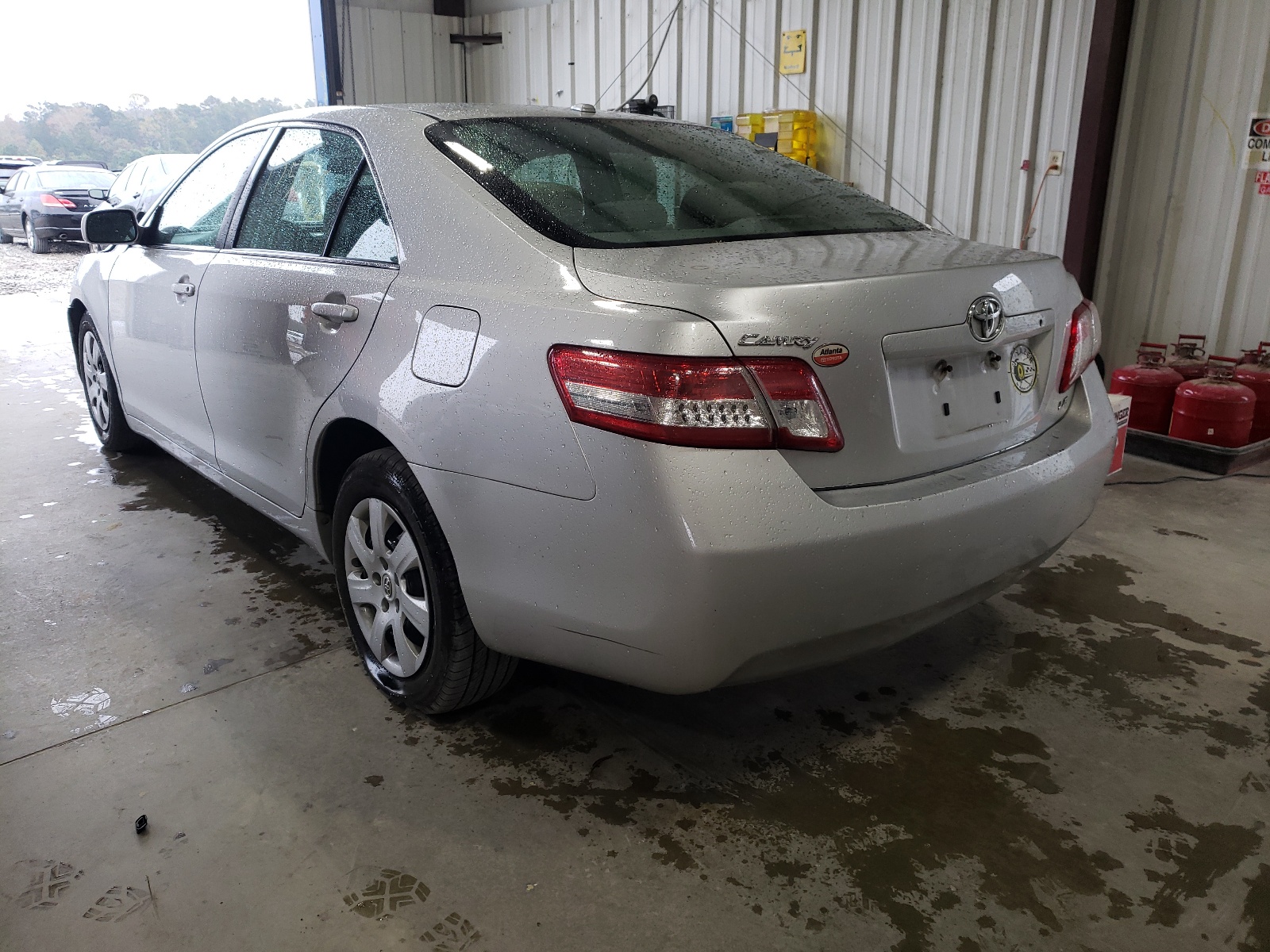 صورة رقم 3 من المزاد - 2011 TOYOTA CAMRY BASE مع VIN 4T1BF3EK2BU665086