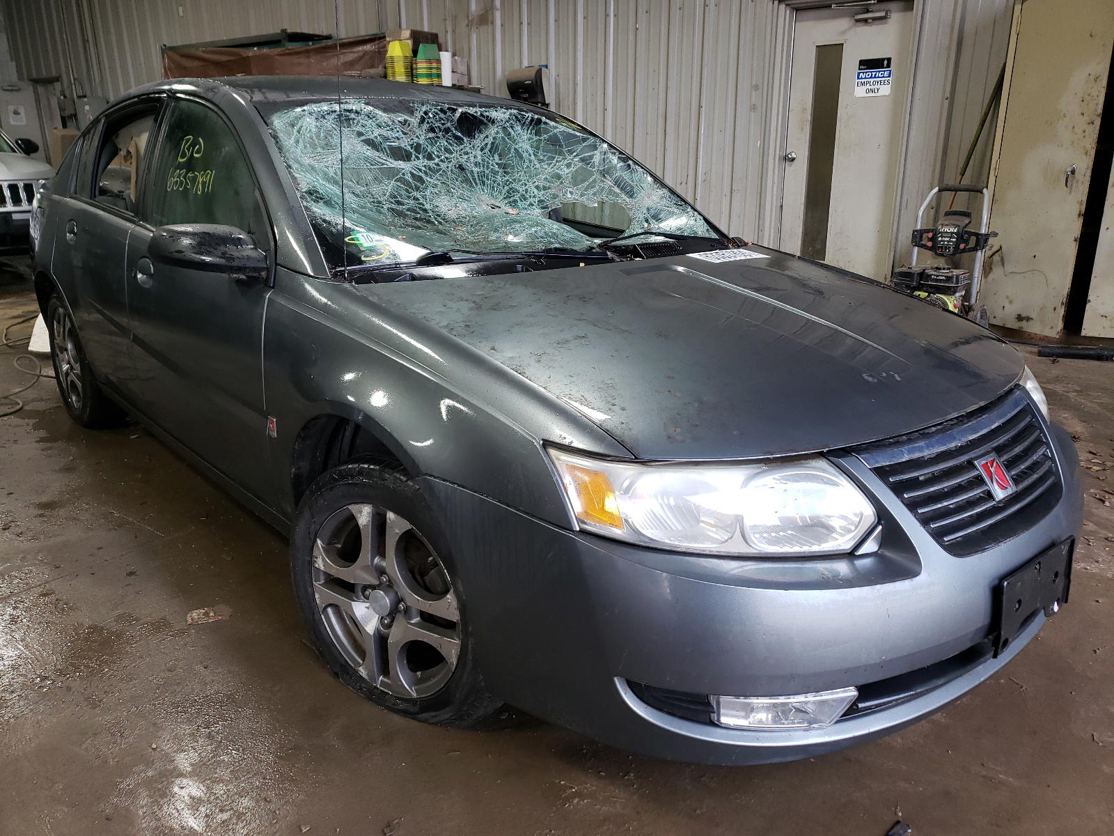 SATURN ION LEVEL 2005 with VIN 1G8AL52F95Z154083 - Photo from auction