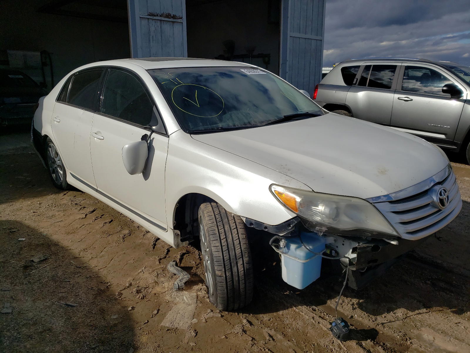 TOYOTA AVALON BAS 2011 with VIN 4T1BK3DB0BU416699 - Photo from auction