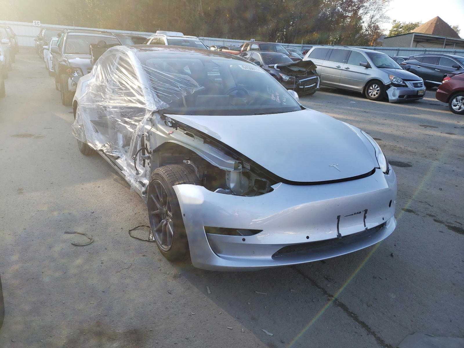 TESLA MODEL 3 2018 with VIN 5YJ3E1EAXJF030633 - Photo from auction