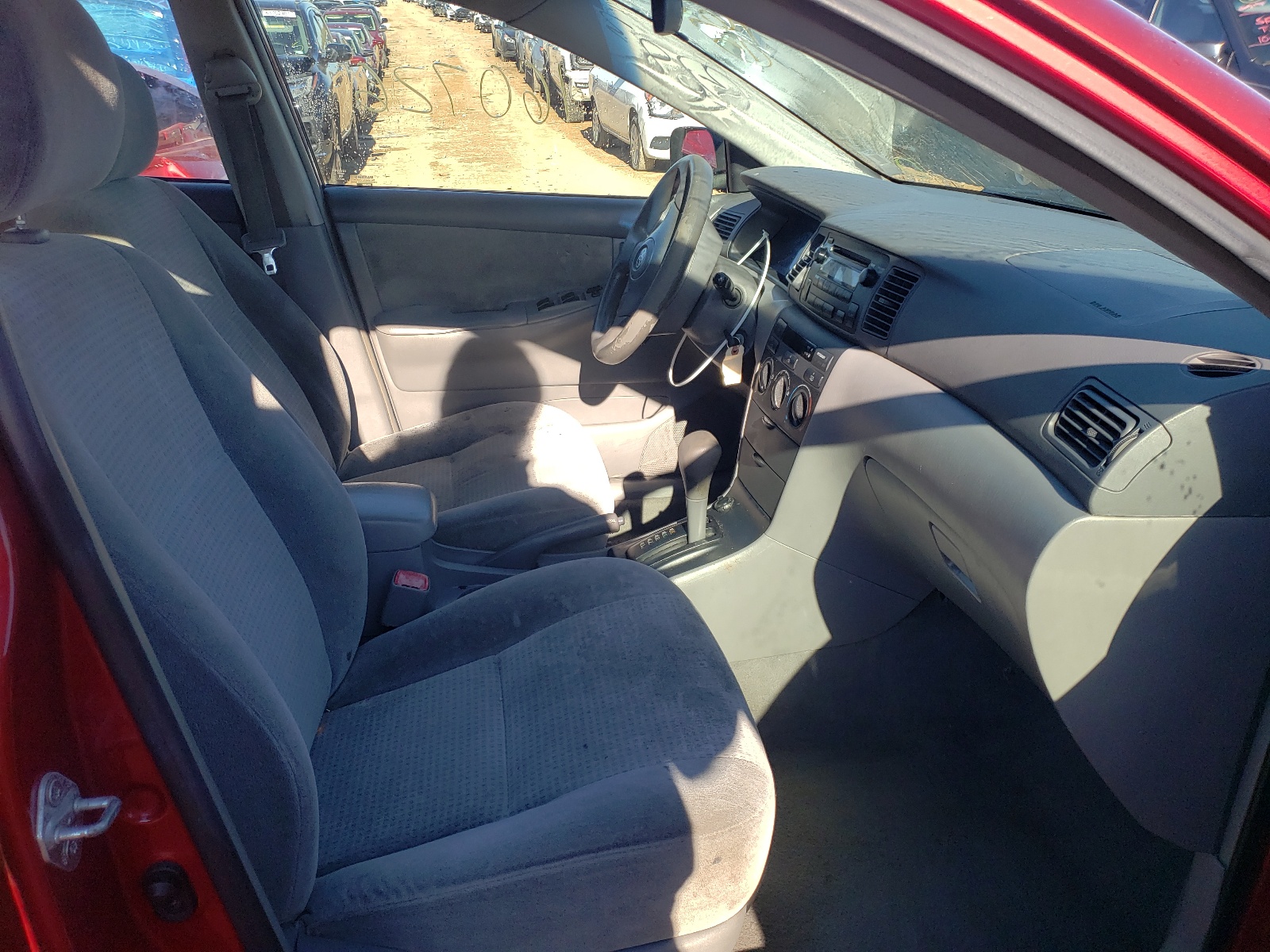 Photo 5 from auction – 2007 TOYOTA COROLLA CE with VIN 1NXBR32E87Z767683