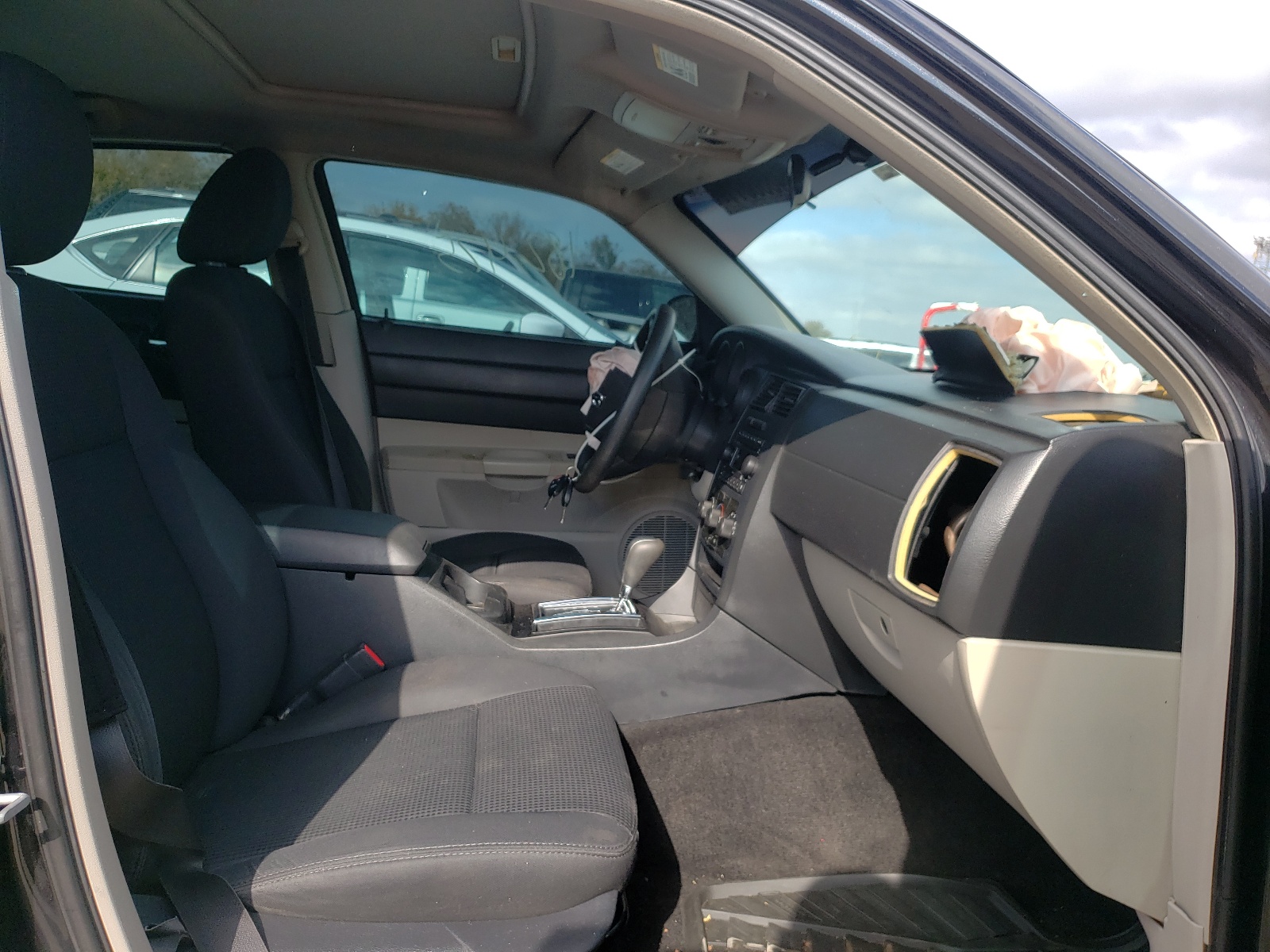Photo 5 from auction – 2007 DODGE CHARGER SE with VIN 2B3KA43R07H866859