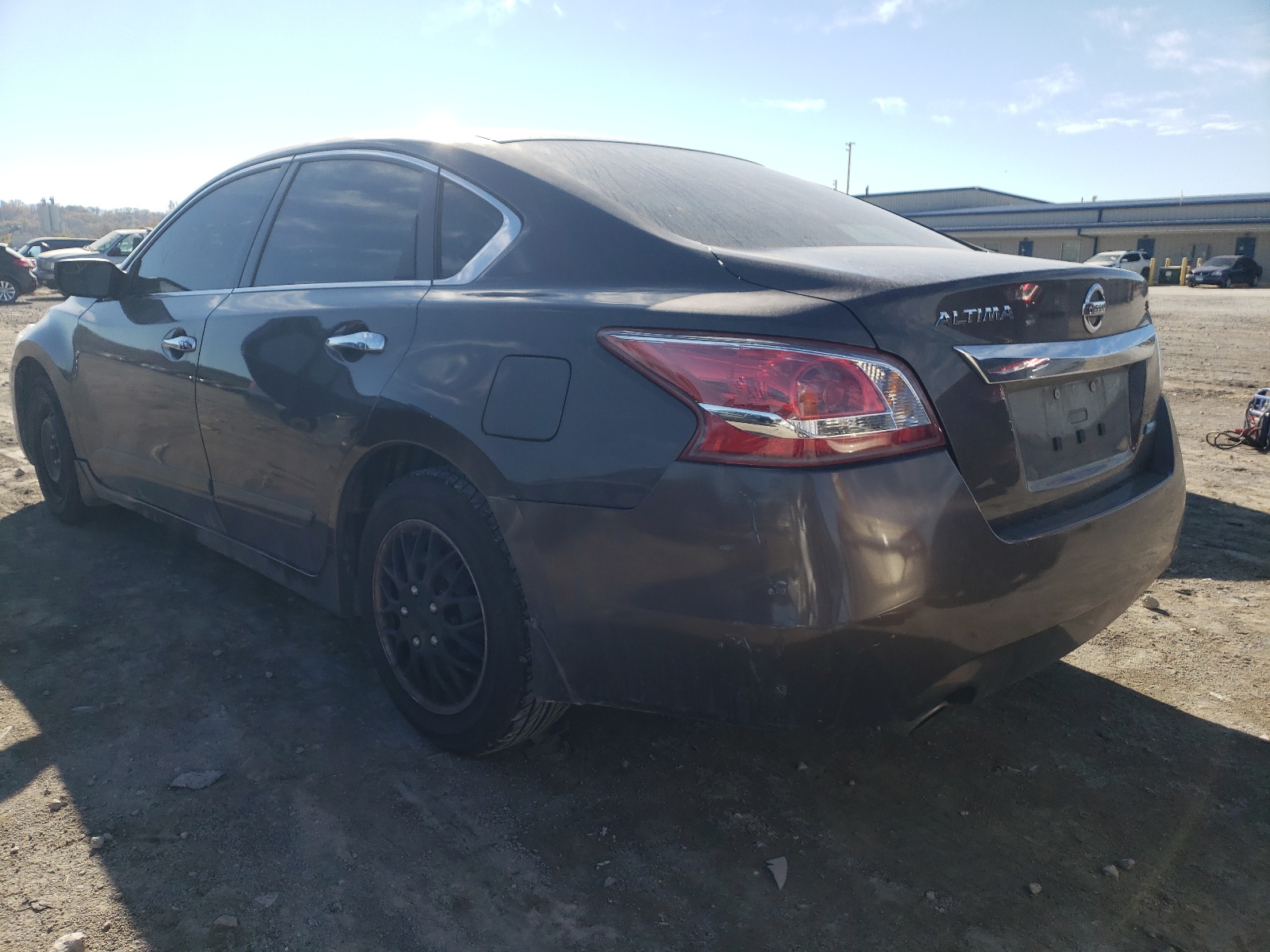 Photo 3 from auction – 2013 NISSAN ALTIMA 2.5 with VIN 1N4AL3AP7DC271804