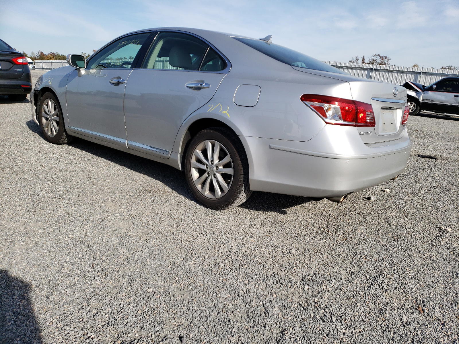 Photo 3 from auction – 2010 LEXUS ES 350 with VIN JTHBK1EG8A2411519