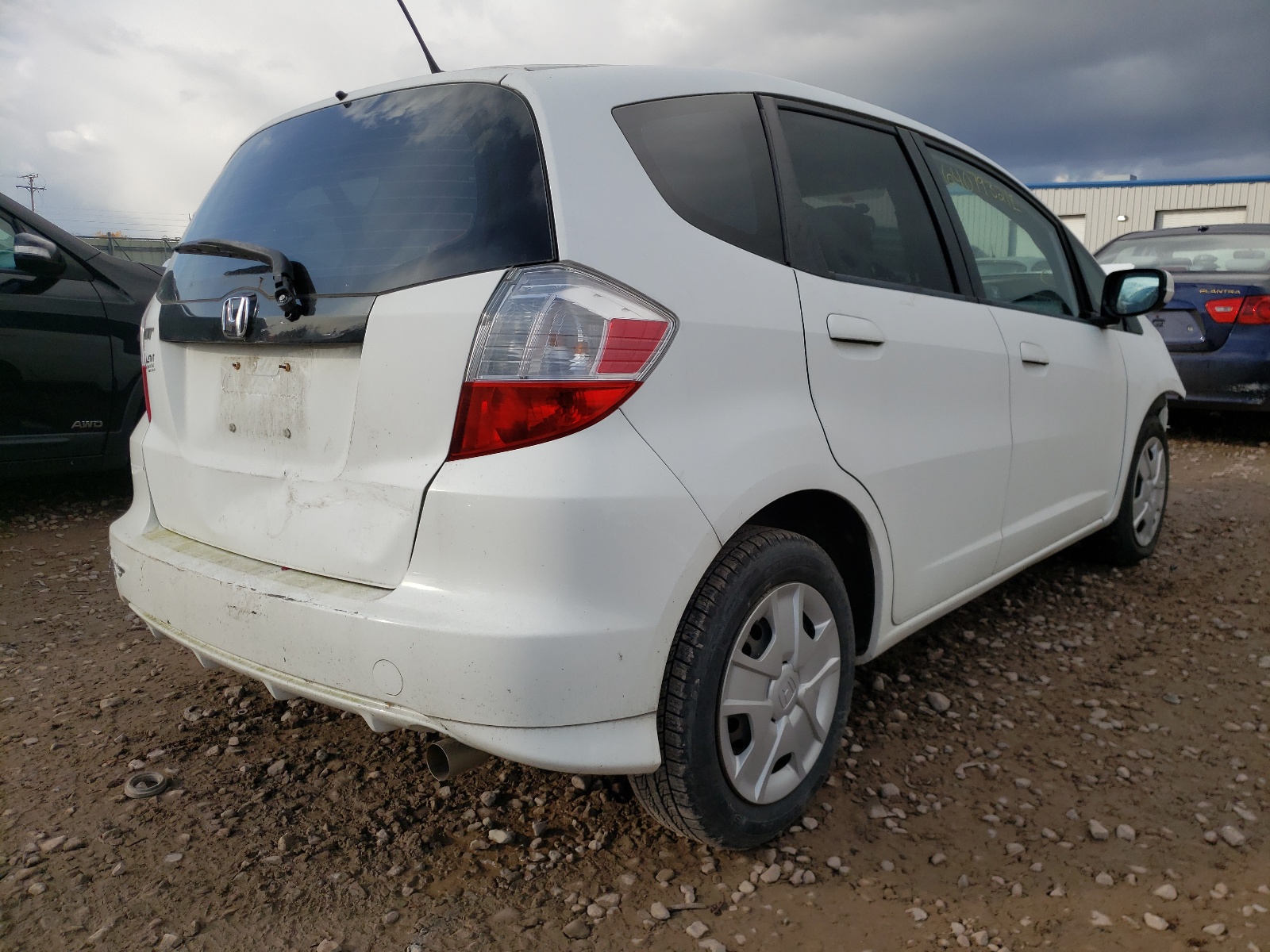 Photo 4 from auction – 2013 HONDA FIT with VIN JHMGE8H31DC079324