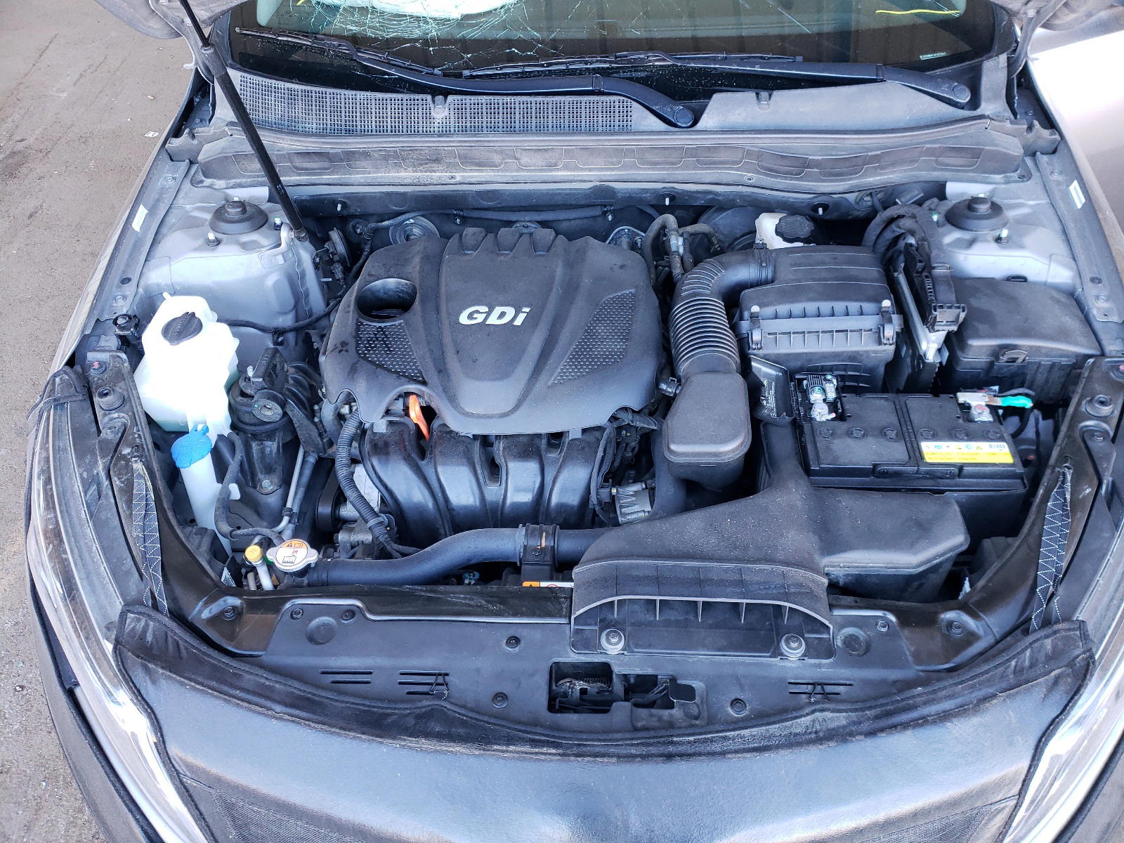 Photo 7 from auction – 2015 KIA OPTIMA with VIN 5XXGM4A72FG372047