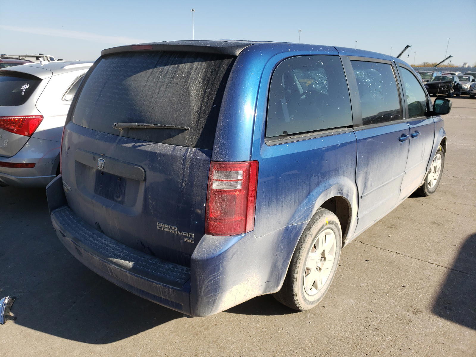 Photo 4 from auction – 2010 DODGE GRAND CARA with VIN 2D4RN4DE8AR333904