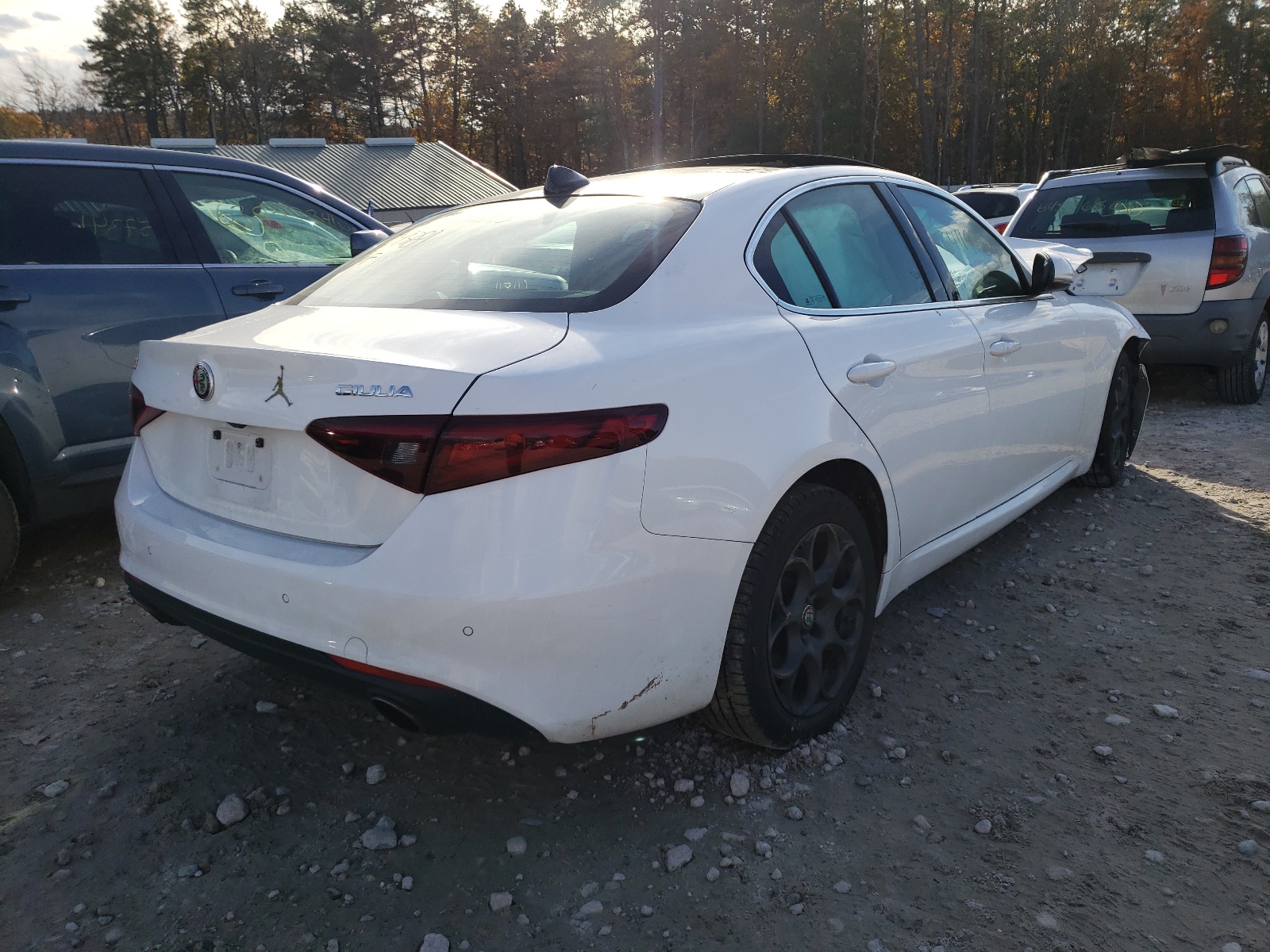 Photo 4 from auction – 2017 ALFA ROMEO GIULIA Q4 with VIN ZARFAEDN1H7546535
