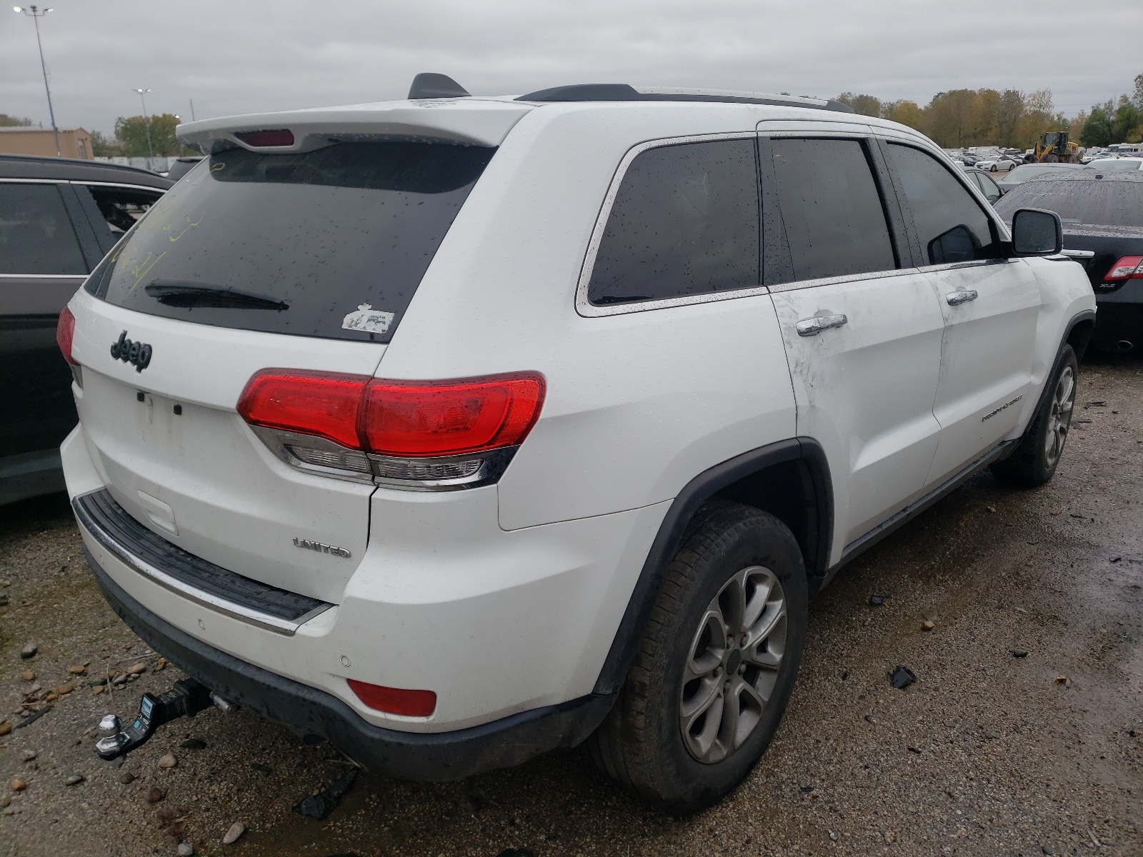 Photo 4 from auction – 2015 JEEP GRAND CHER with VIN 1C4RJEBG4FC187441