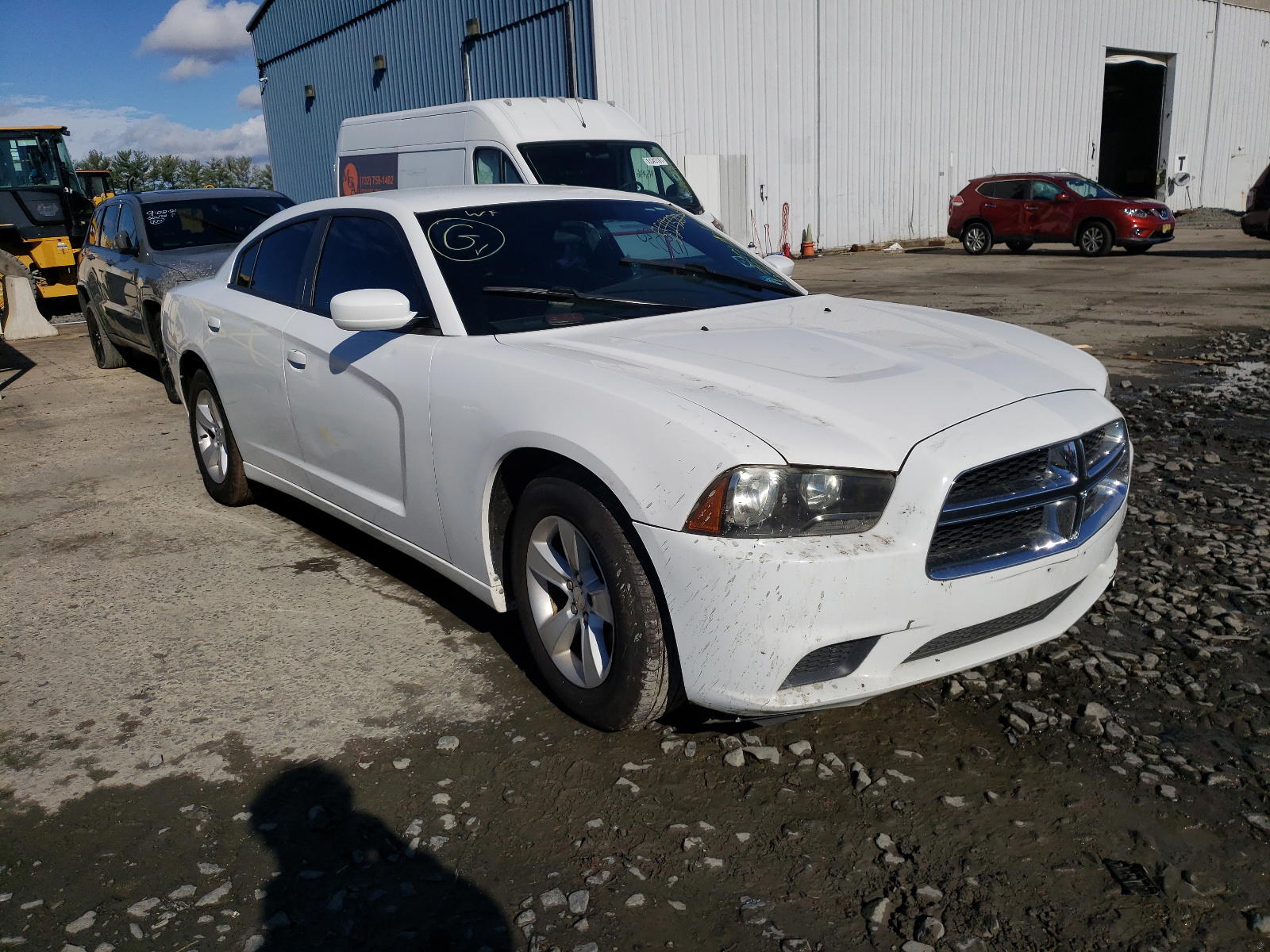 DODGE CHARGER 2011 with VIN 2B3CL3CG8BH607956 - Photo from auction