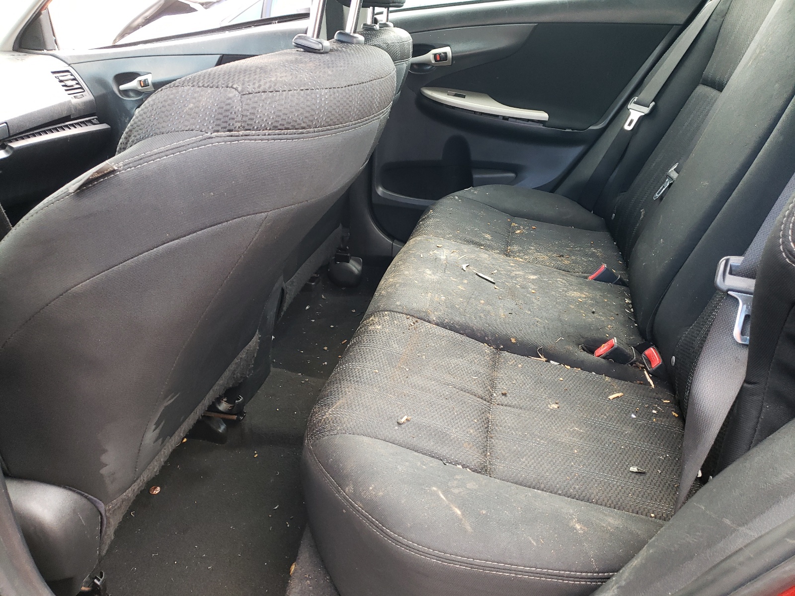 Photo 6 from auction – 2013 TOYOTA COROLLA BA with VIN 5YFBU4EE7DP161756
