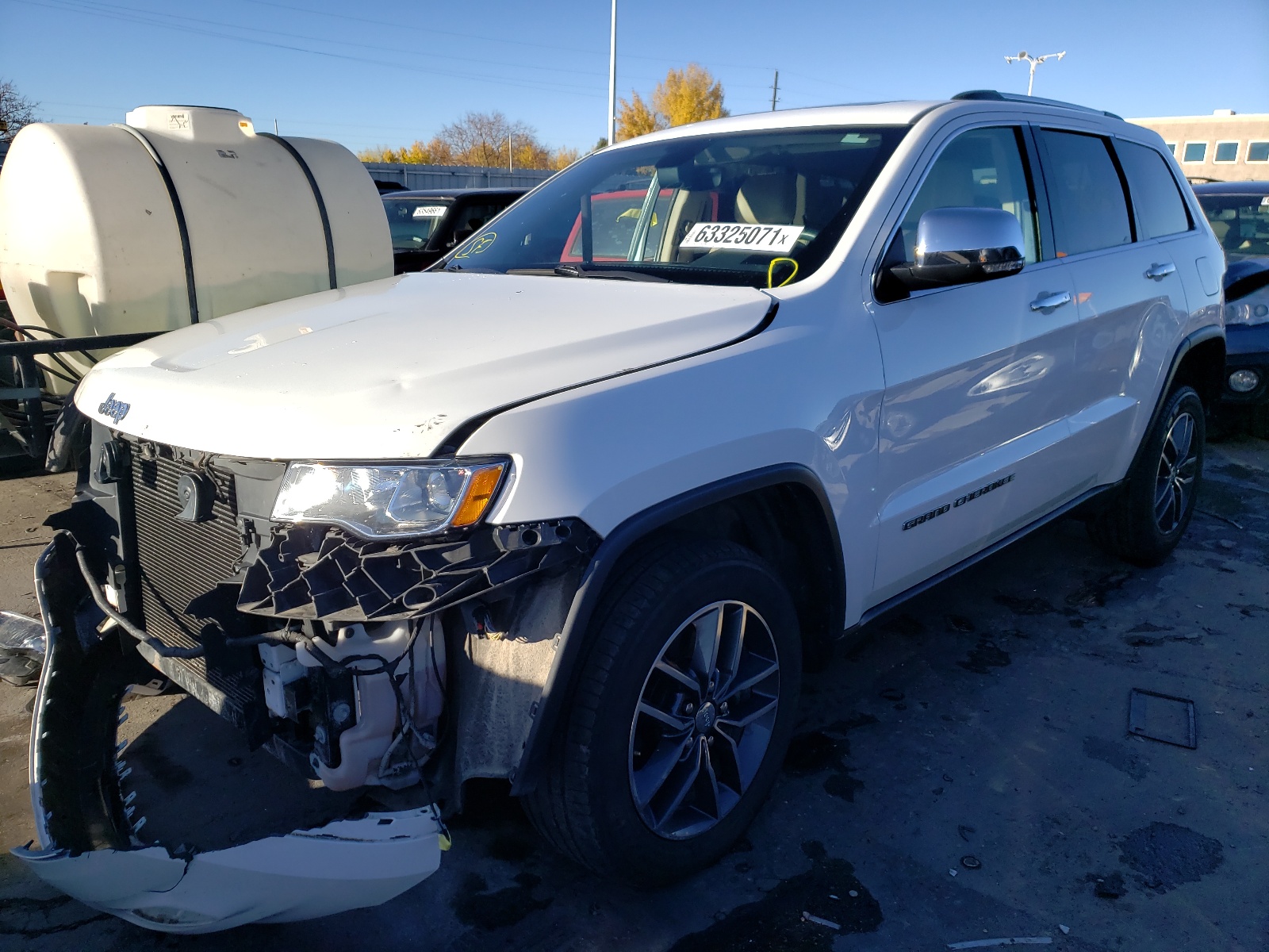 Photo 2 from auction – 2017 JEEP GRAND CHER with VIN 1C4RJFBG8HC765193