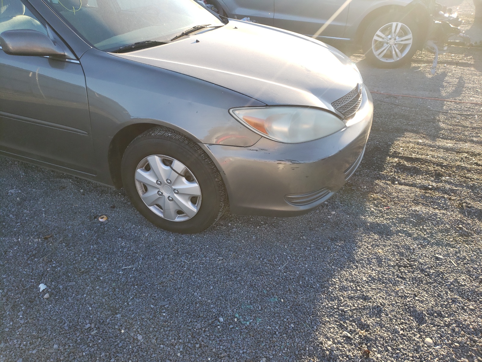Photo 9 from auction – 2003 TOYOTA CAMRY LE with VIN 4T1BE32K83U660175