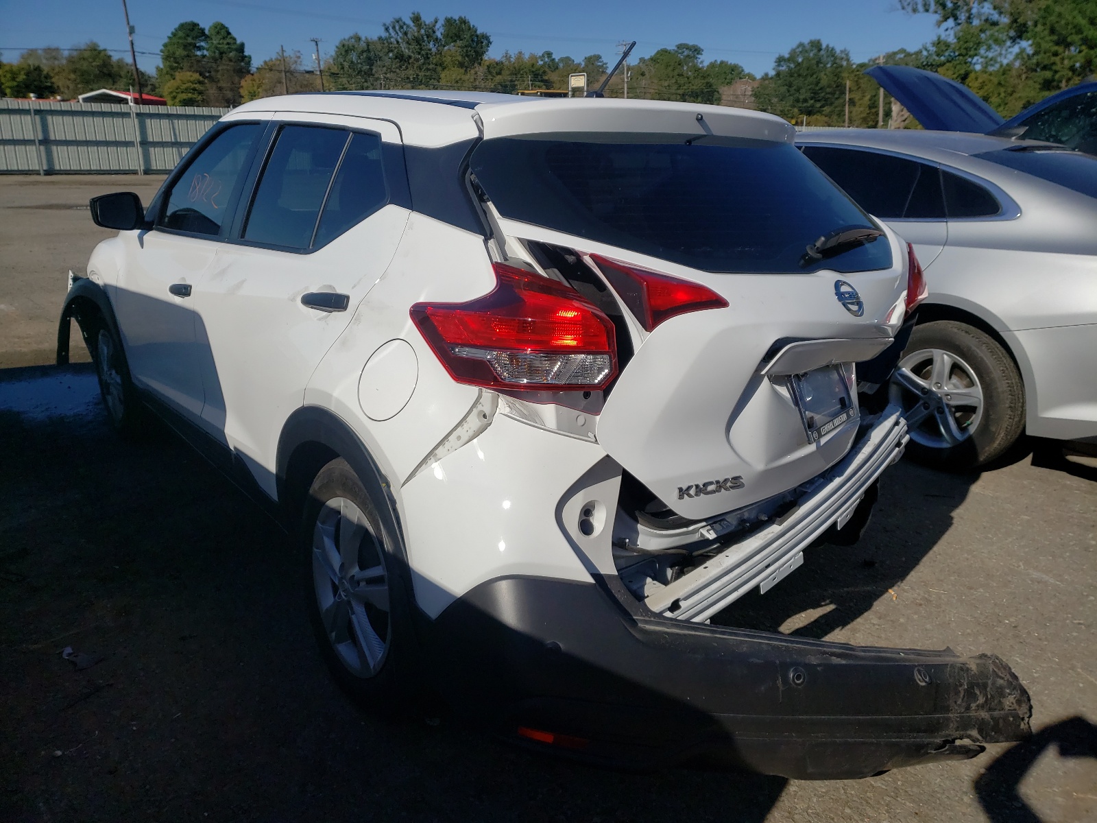 Photo 3 from auction – 2020 NISSAN KICKS S with VIN 3N1CP5BV4LL547006
