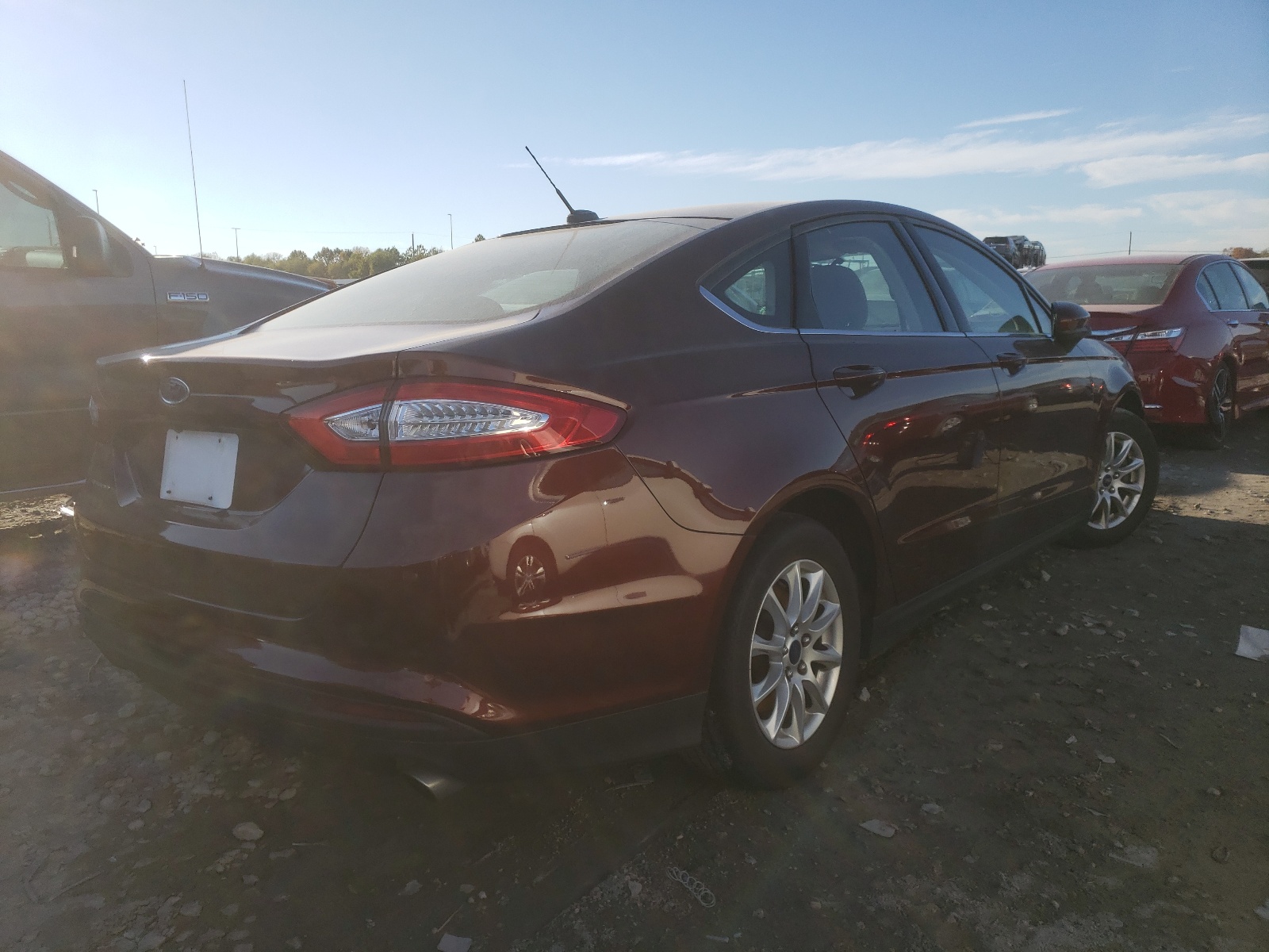 Photo 4 from auction – 2015 FORD FUSION S with VIN 3FA6P0G79FR150874
