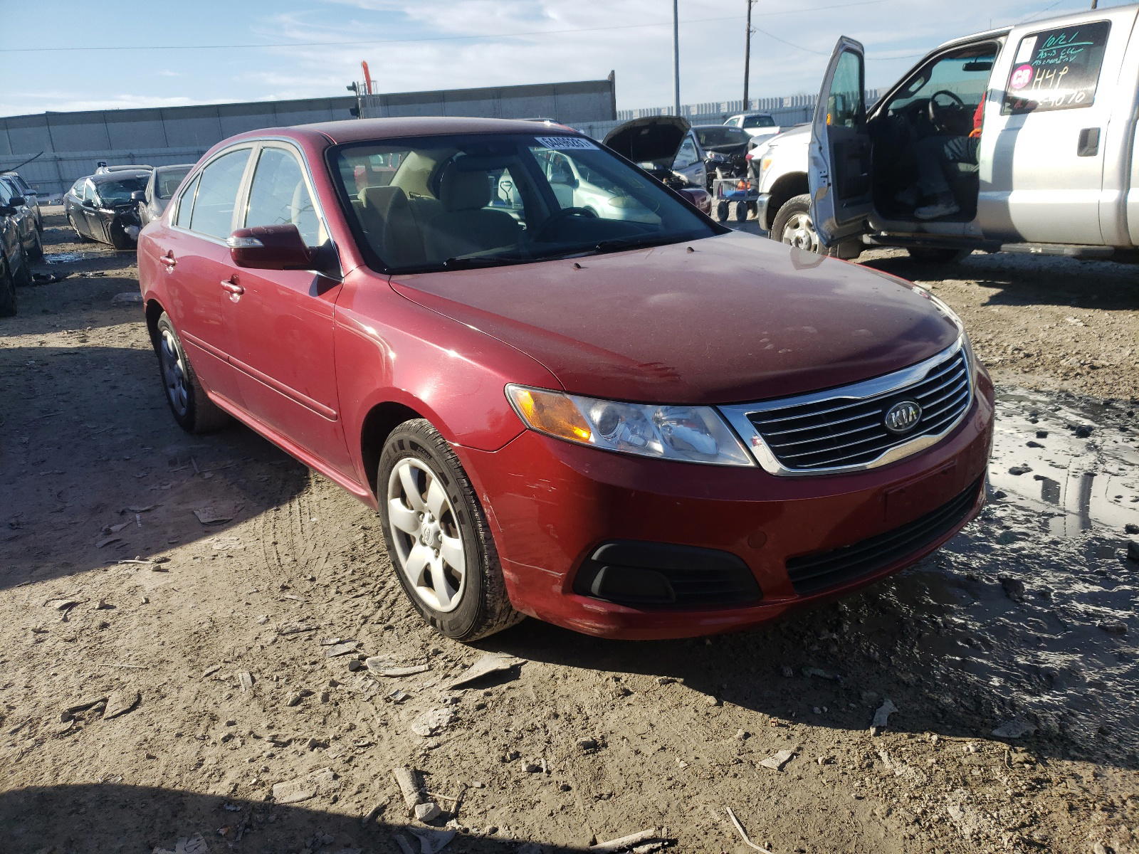 KIA OPTIMA LX 2009 with VIN KNAGE228295300246 - Photo from auction