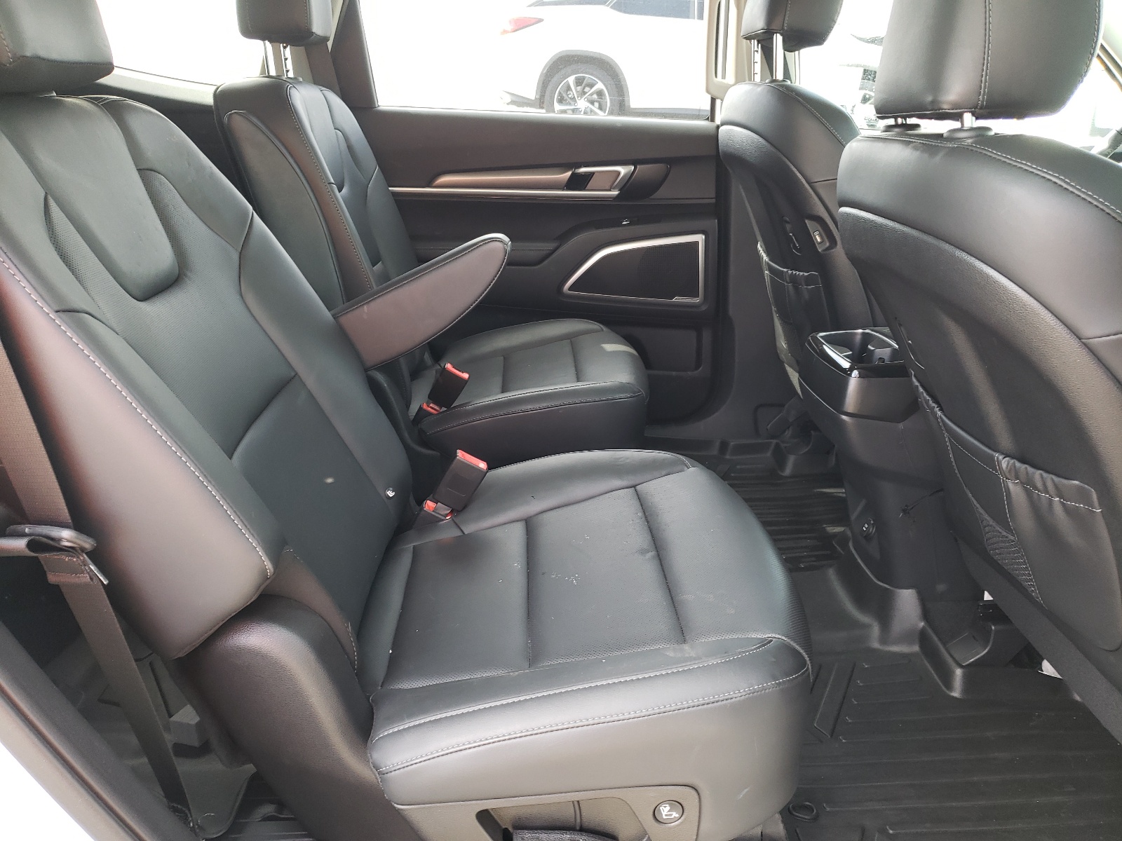 Photo 6 from auction – 2021 KIA TELLURIDE with VIN 5XYP6DHC3MG125089