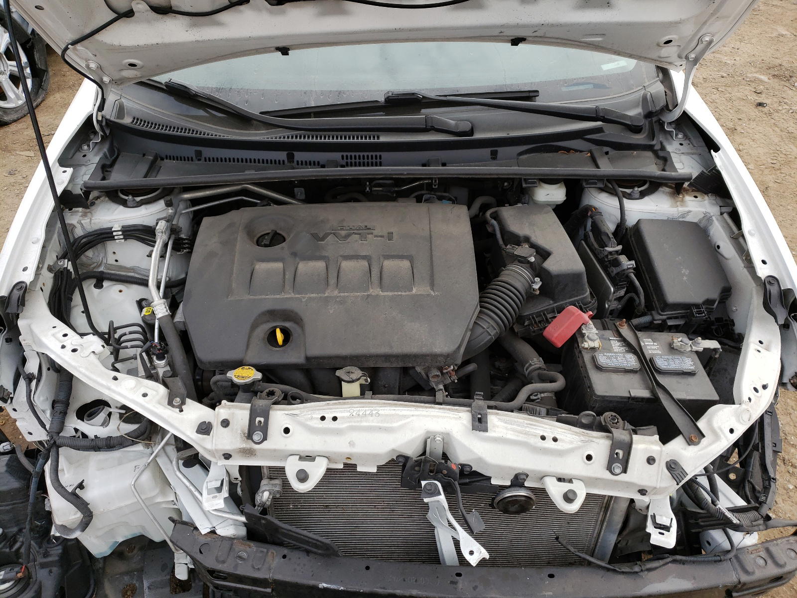 Photo 7 from auction – 2014 TOYOTA COROLLA L with VIN 2T1BURHE5EC213797