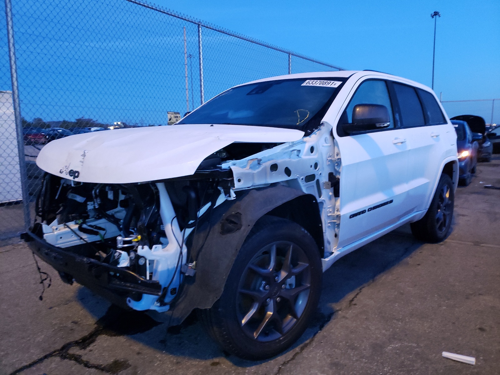 Photo 2 from auction – 2021 JEEP GRAND CHER with VIN 1C4RJFBG3MC807246