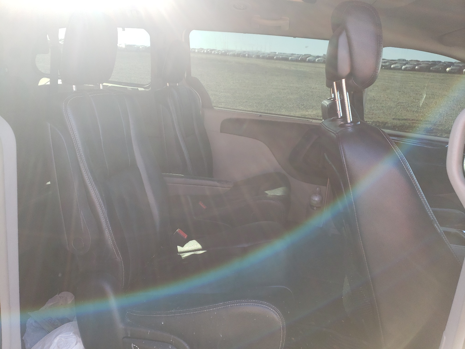 Photo 6 from auction – 2012 CHRYSLER TOWN & COU with VIN 2C4RC1CG2CR361642