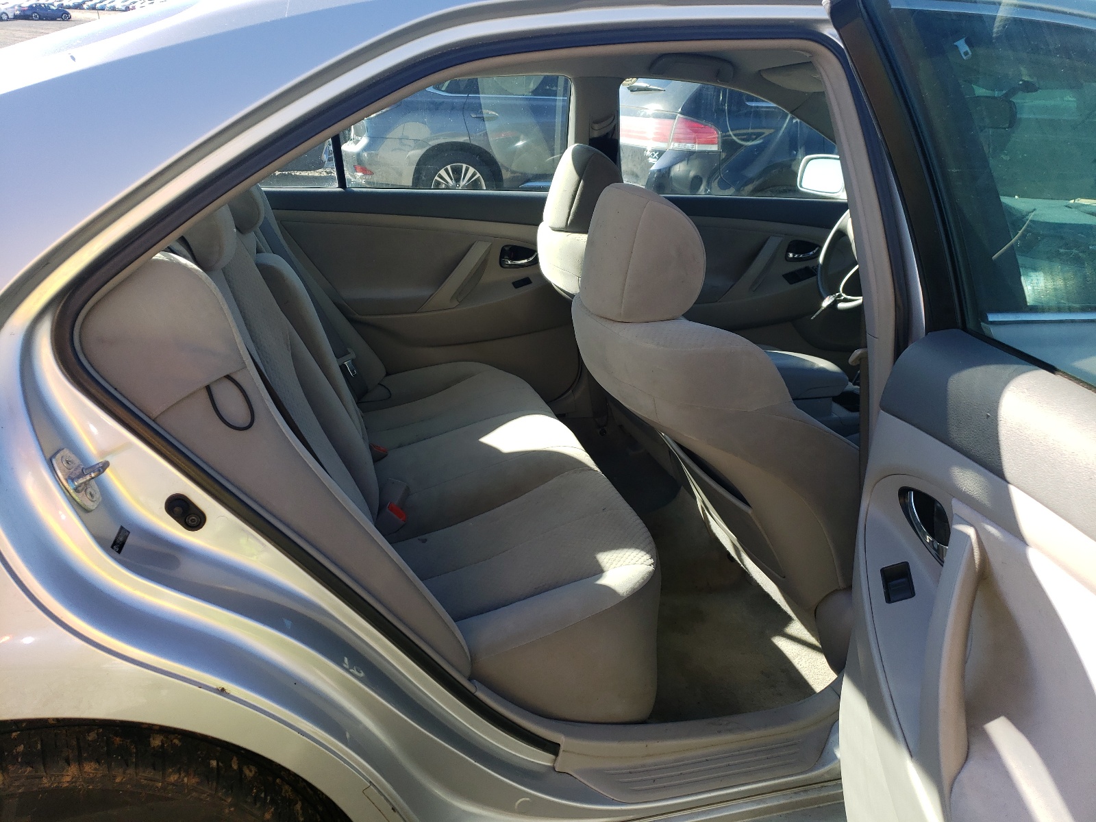 Photo 6 from auction – 2007 TOYOTA CAMARY with VIN 4T1BE46K47U132459