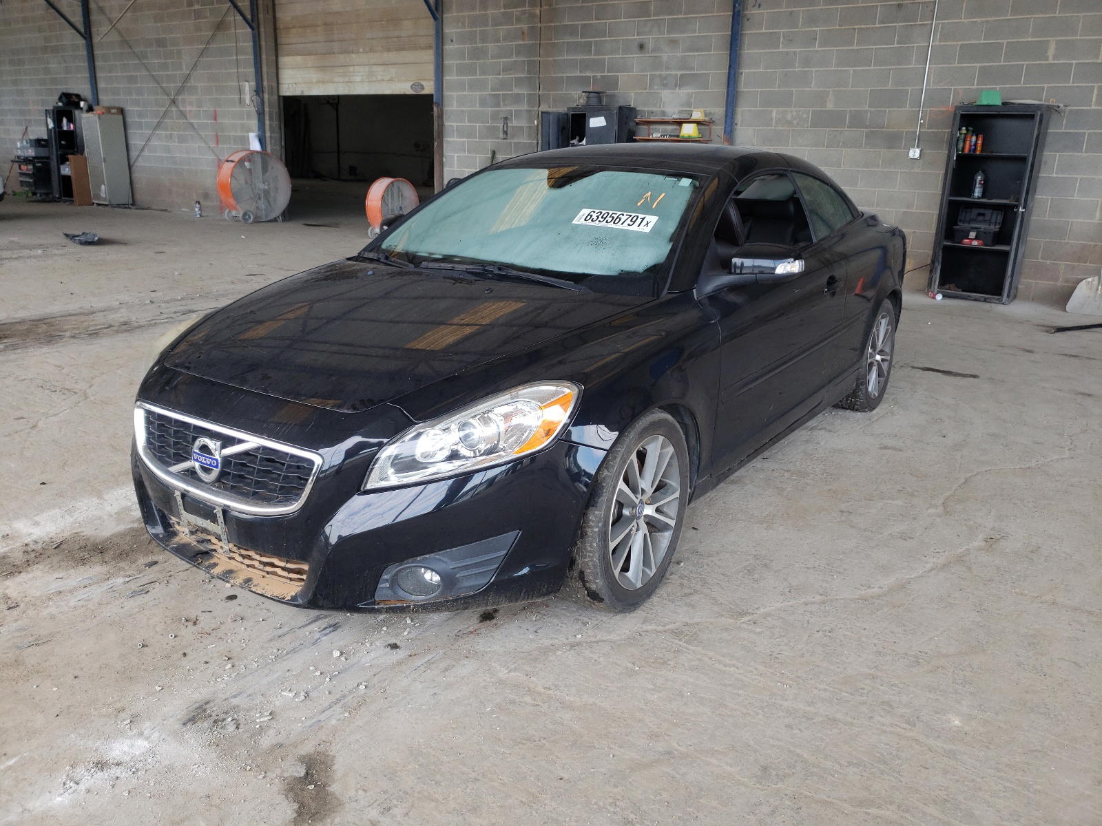 Photo 2 from auction – 2012 VOLVO C70 T5 with VIN YV1672MC4CJ131334