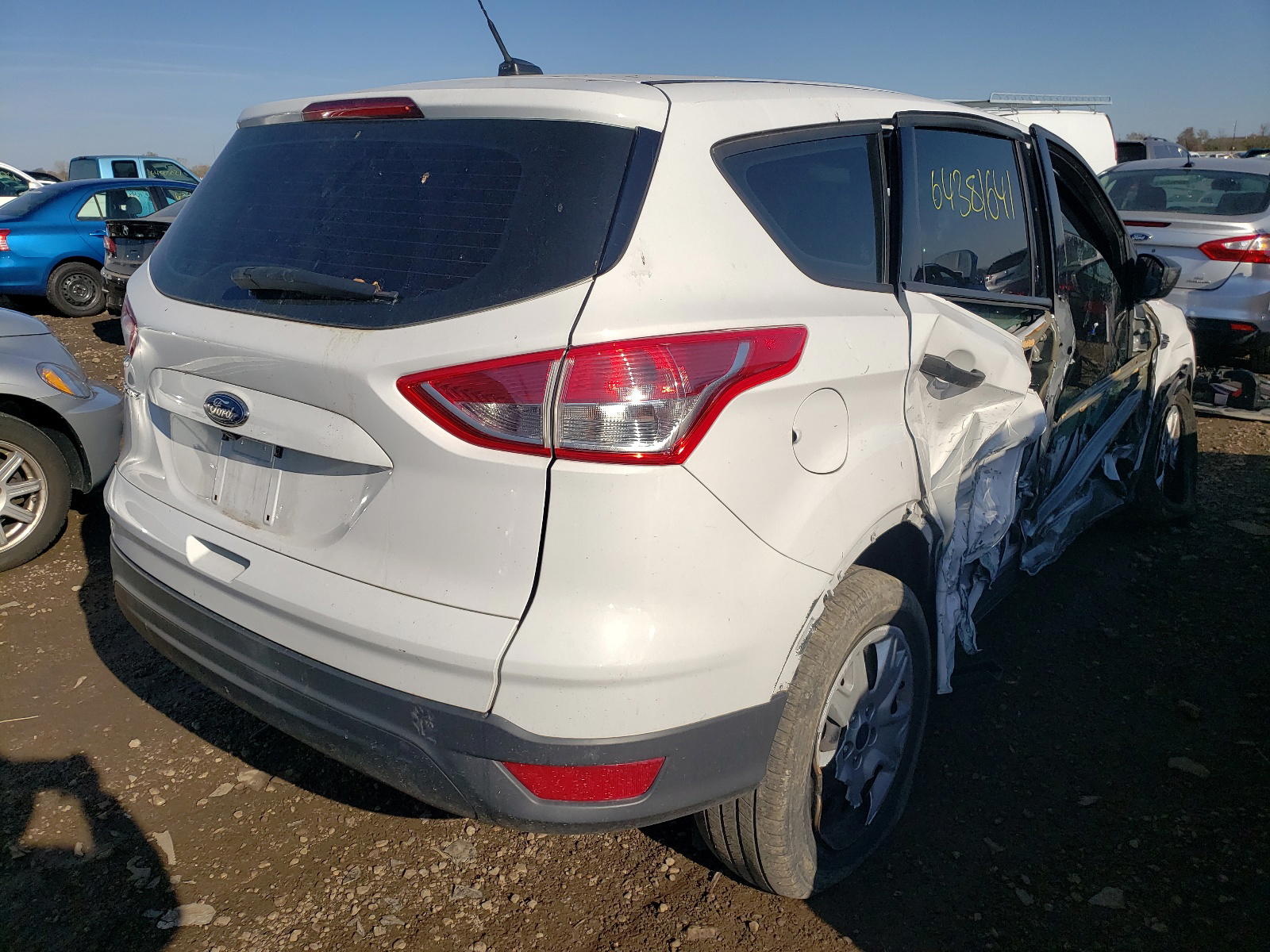 Photo 4 from auction – 2015 FORD ESCAPE S with VIN 1FMCU0F76FUC41001
