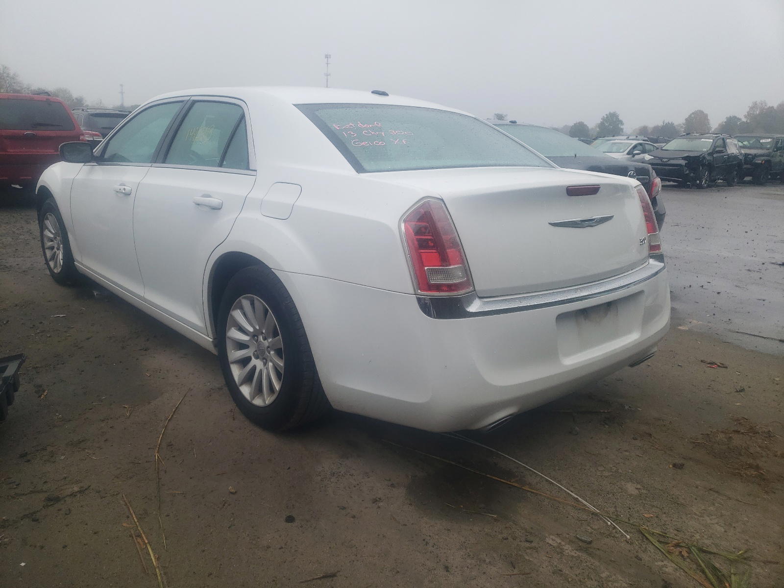 Photo 3 from auction – 2013 CHRYSLER 300 with VIN 2C3CCAAG4DH527244