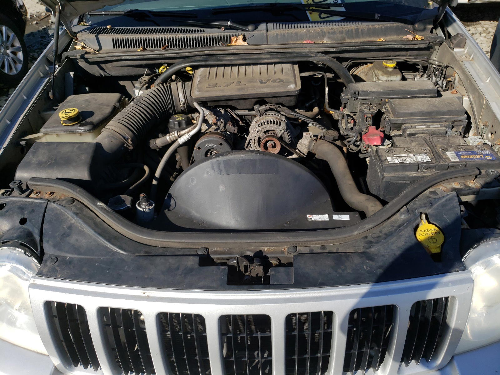 Photo 7 from auction – 2005 JEEP GRAND CHER with VIN 1J4GR48K55C620795