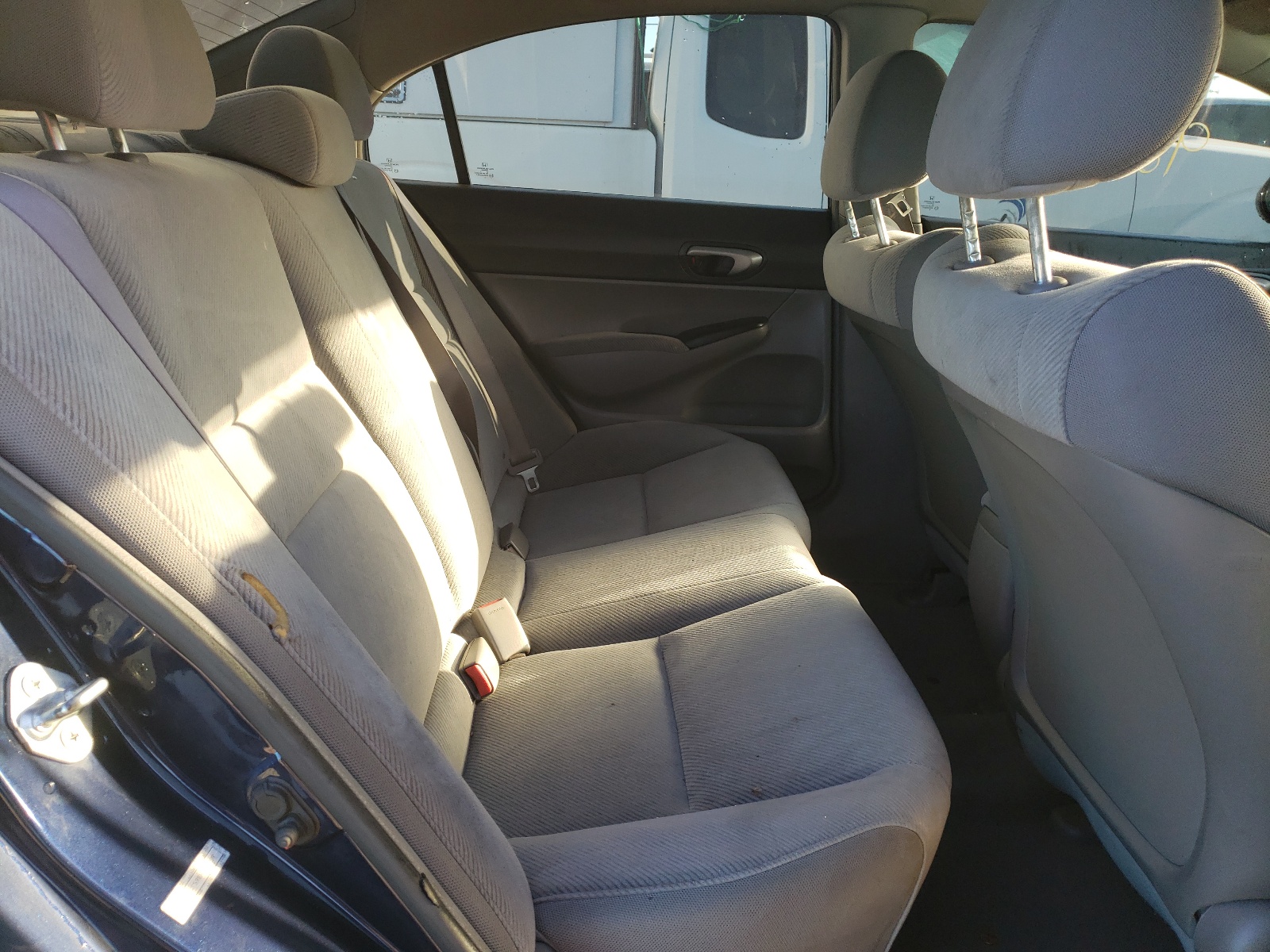 Photo 6 from auction – 2011 HONDA CIVIC LX with VIN 2HGFA1F59BH549289
