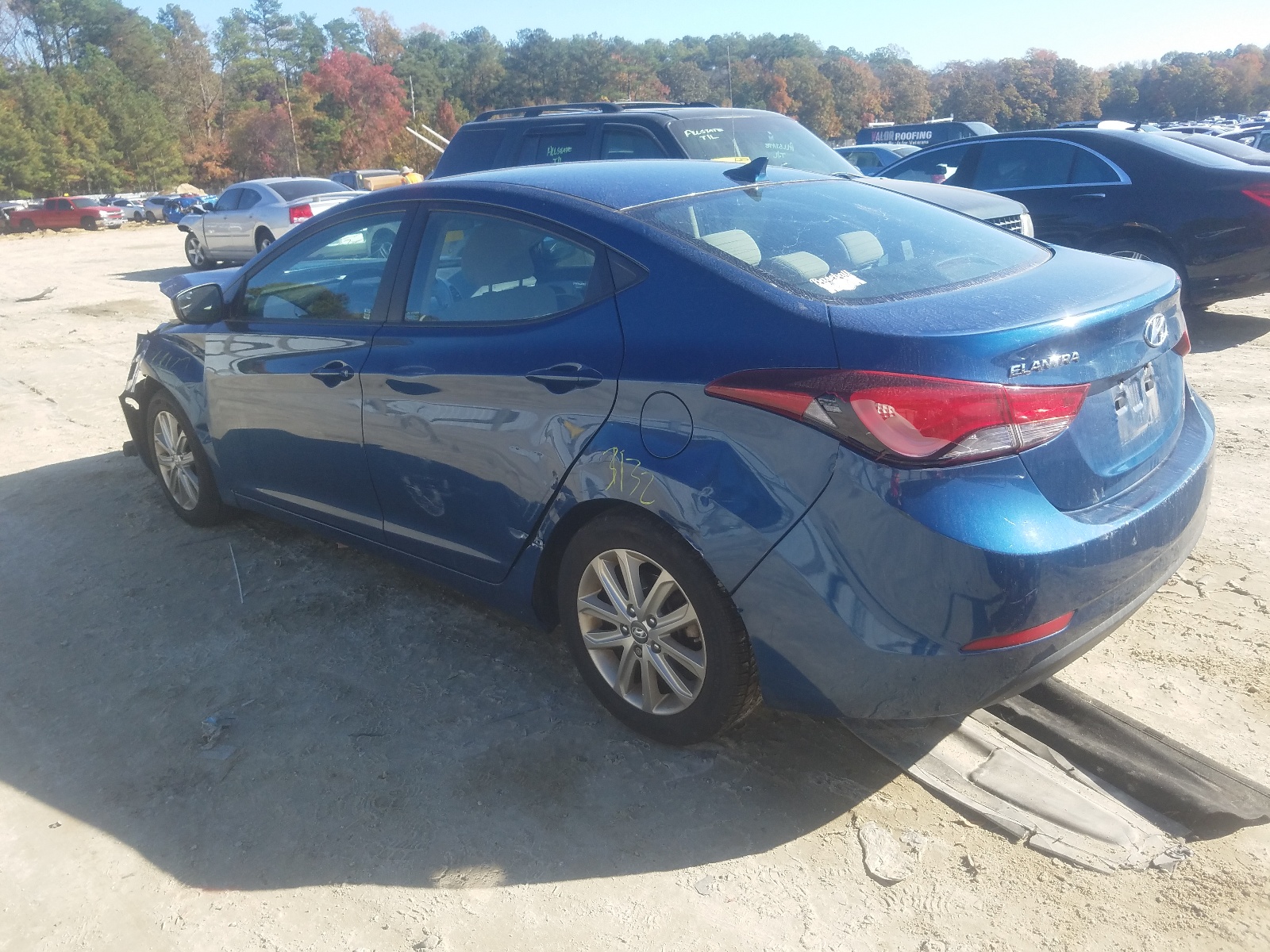 Photo 3 from auction – 2014 HYUNDAI ELANTRA with VIN KMHDH4AE4EU160230