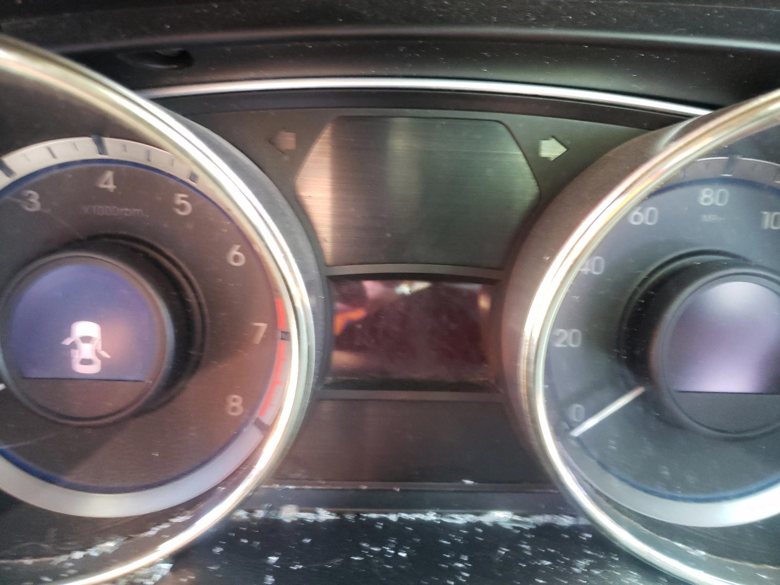 Photo 8 from auction – 2012 HYUNDAI SONATA SE with VIN 5NPEC4AC9CH482116