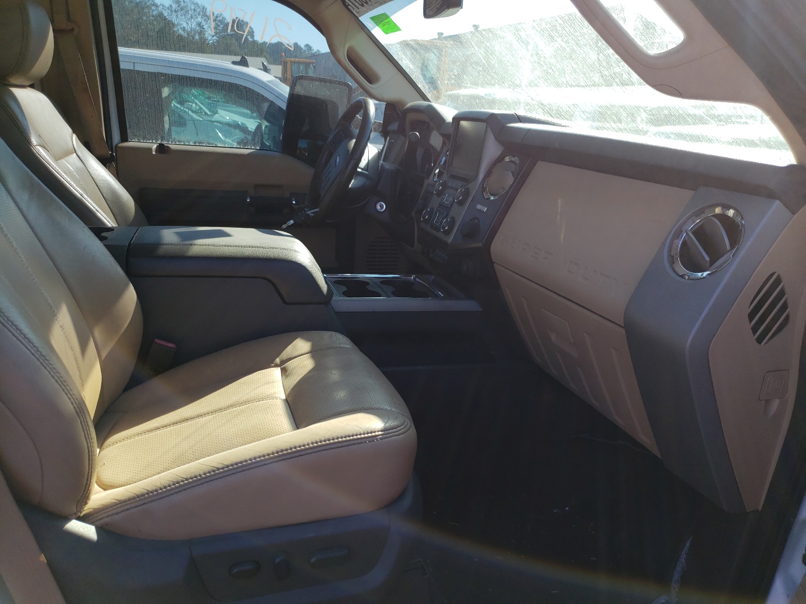 Photo 5 from auction – 2014 FORD F250 SUPER with VIN 1FT7W2BT4EEB17896