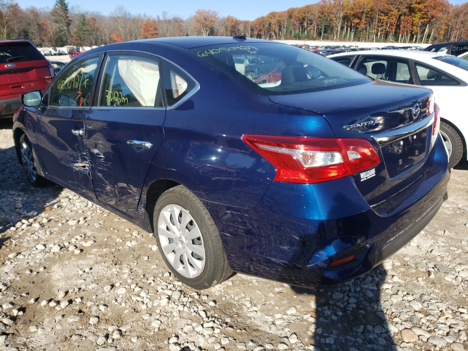 Photo 3 from auction – 2017 NISSAN SENTRA S with VIN 3N1AB7AP8HY323641