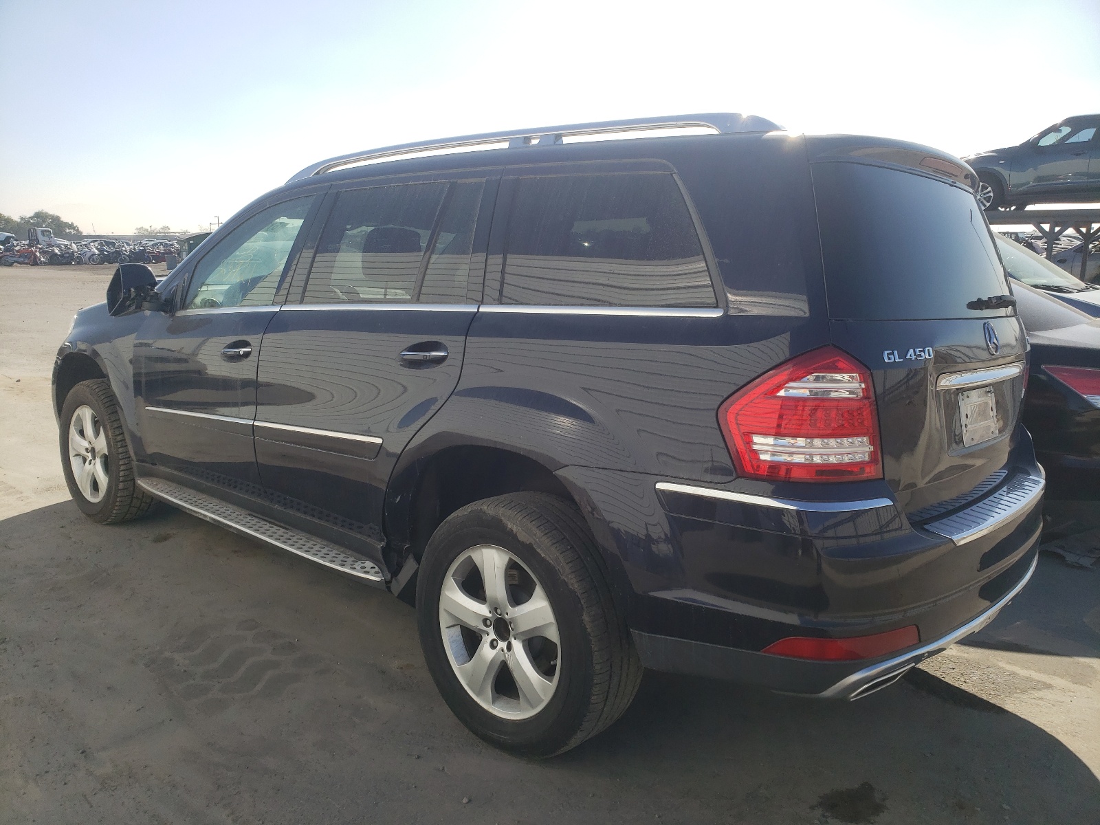 Photo 3 from auction – 2012 MERCEDES-BENZ GL 450 with VIN 4JGBF7BE3CA778991