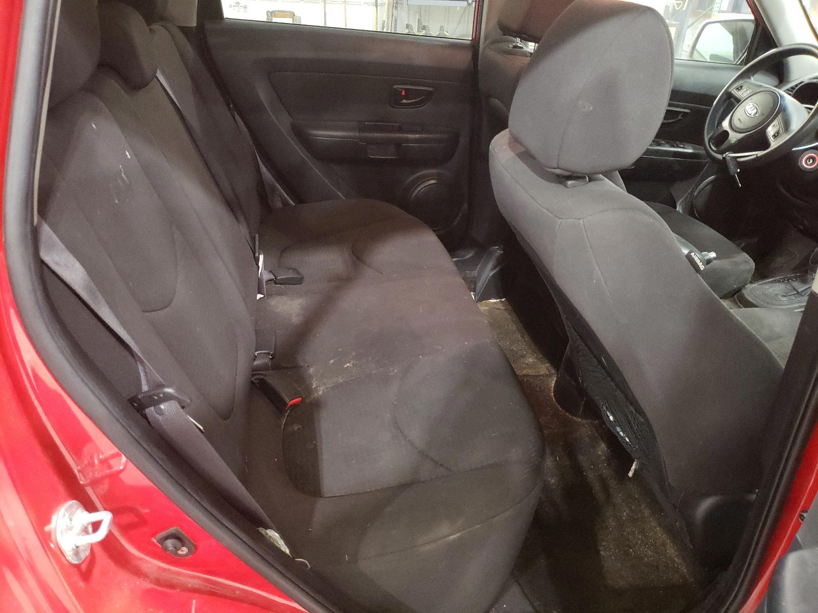 Photo 6 from auction – 2013 KIA SOUL with VIN KNDJT2A58D7626958